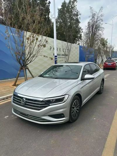 Volkswagen Sagitar