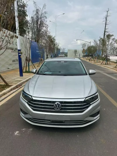 Volkswagen Sagitar