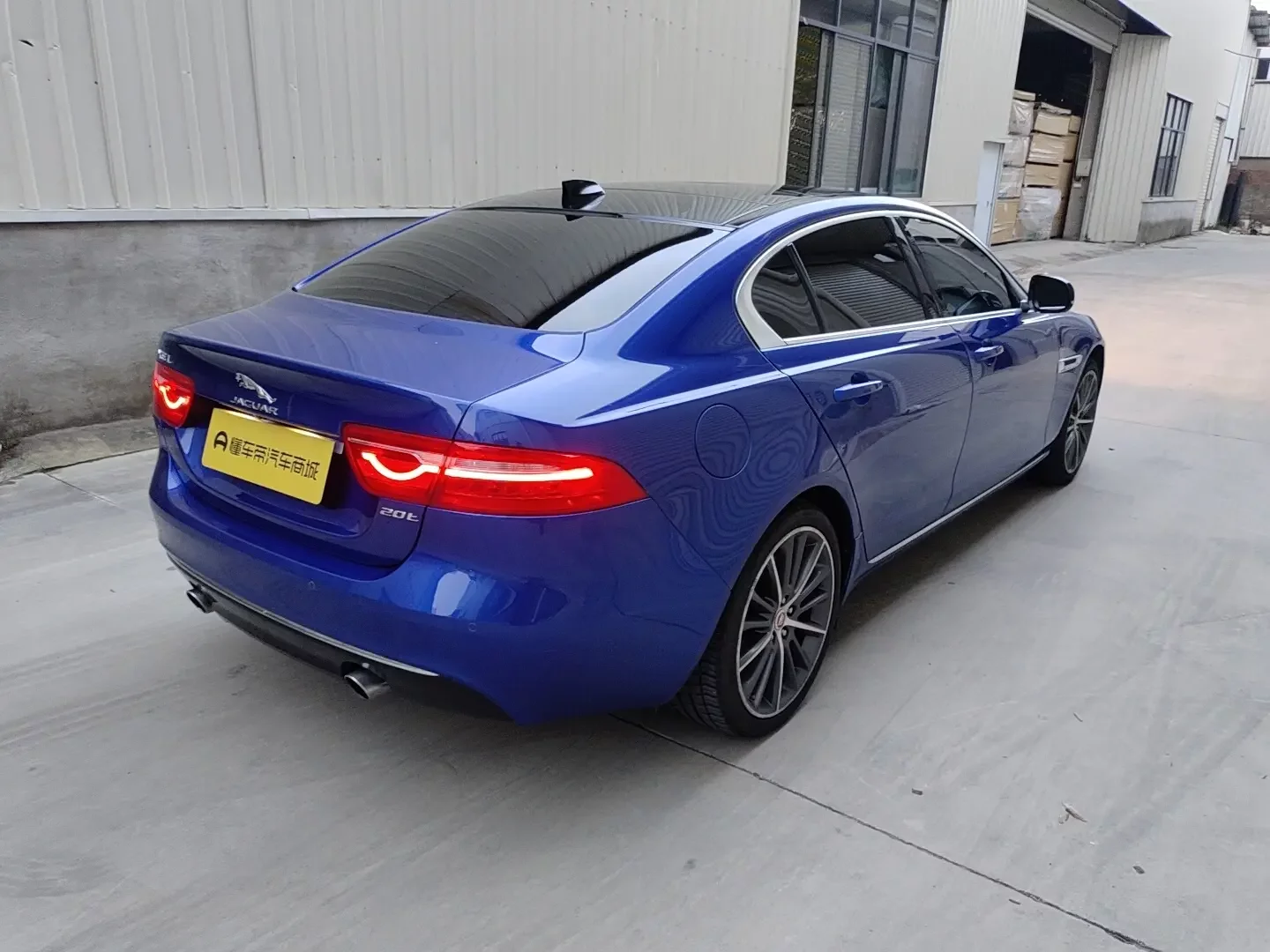 Jaguar XEL  из Китая