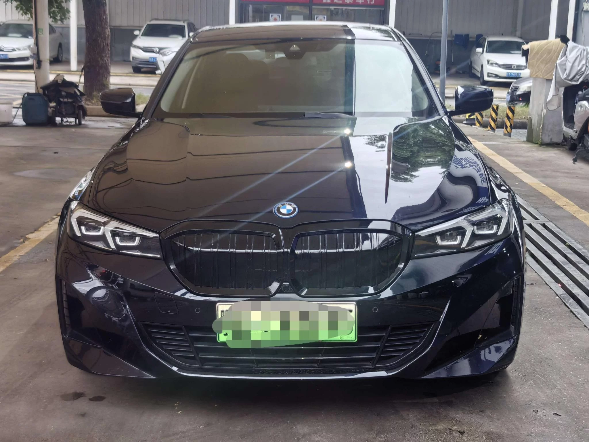 BMW i3