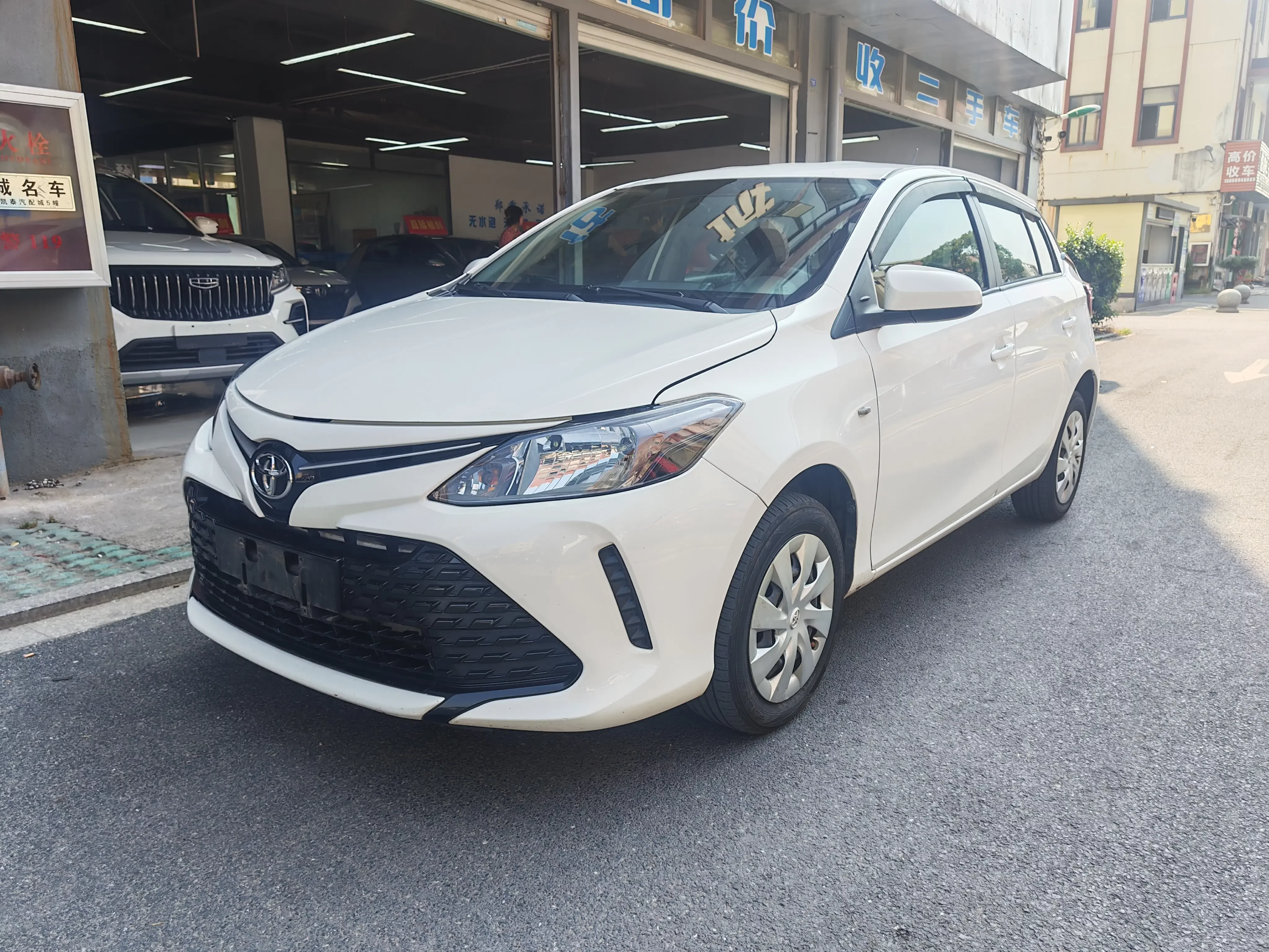 Toyota Vios FS  из Китая