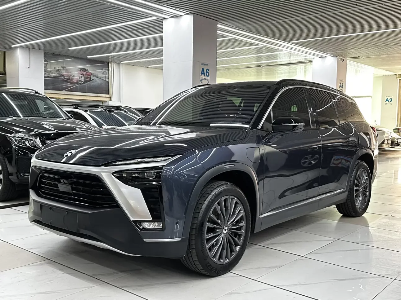 NIO ES8