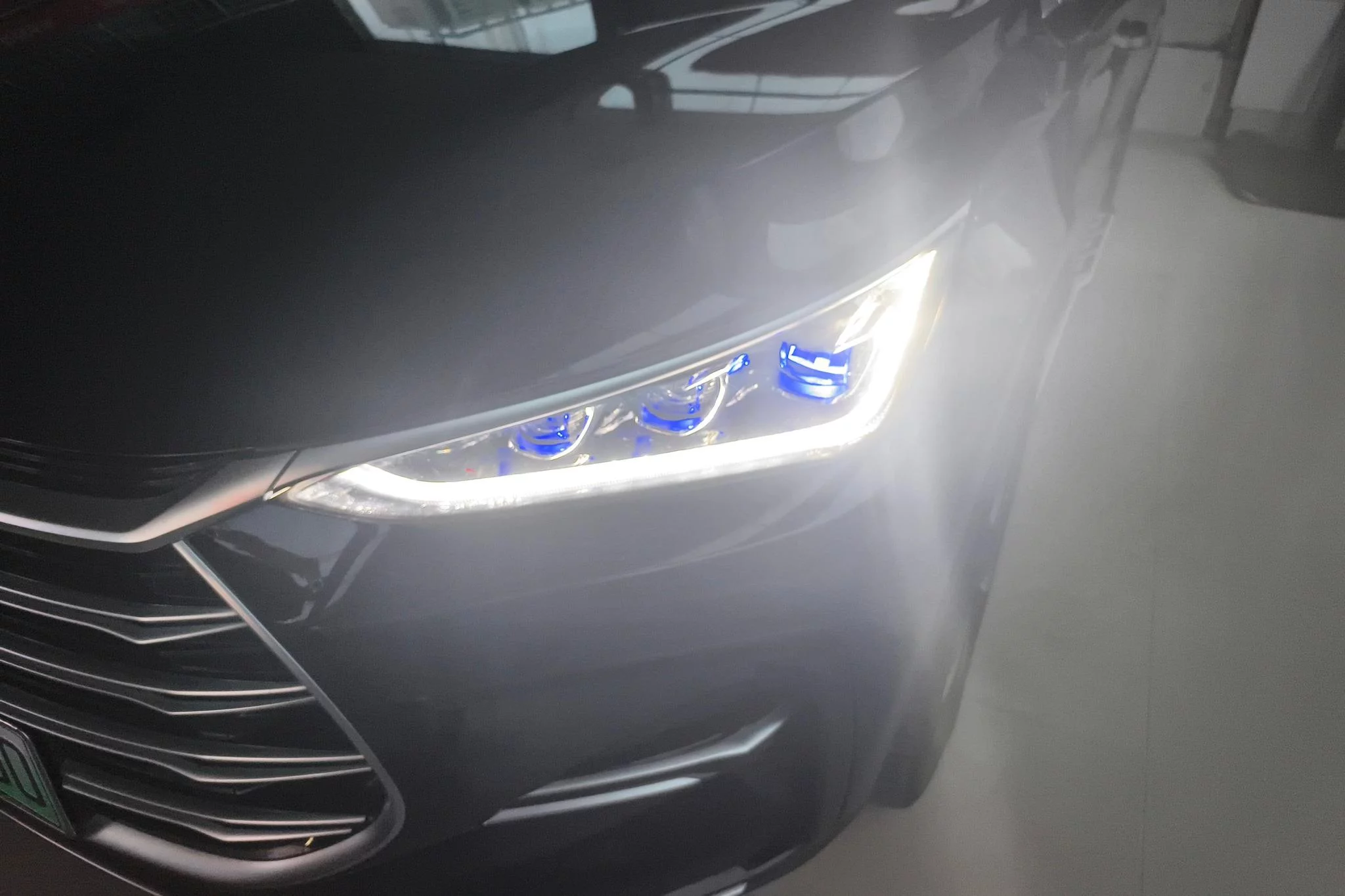 BYD Tang DM