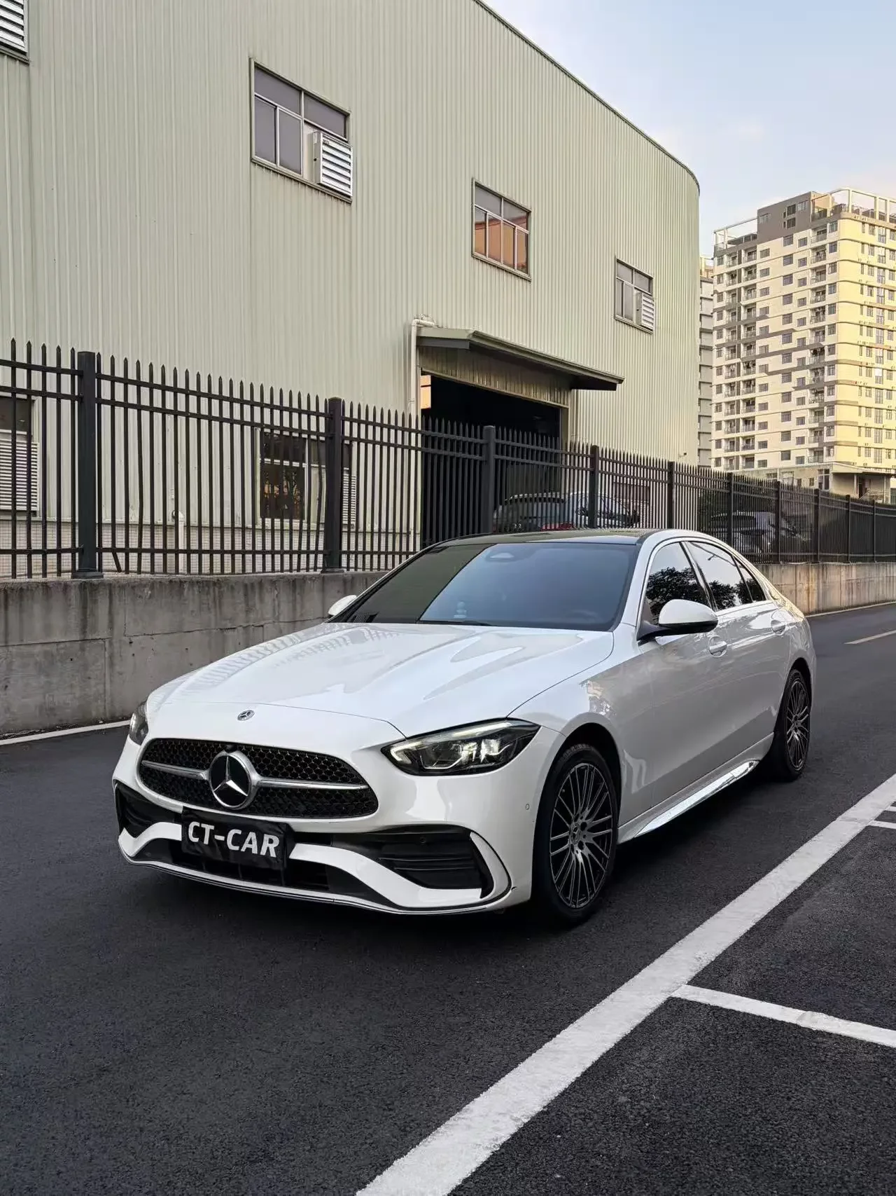 MERCEDES-BENZ C-CLASS
