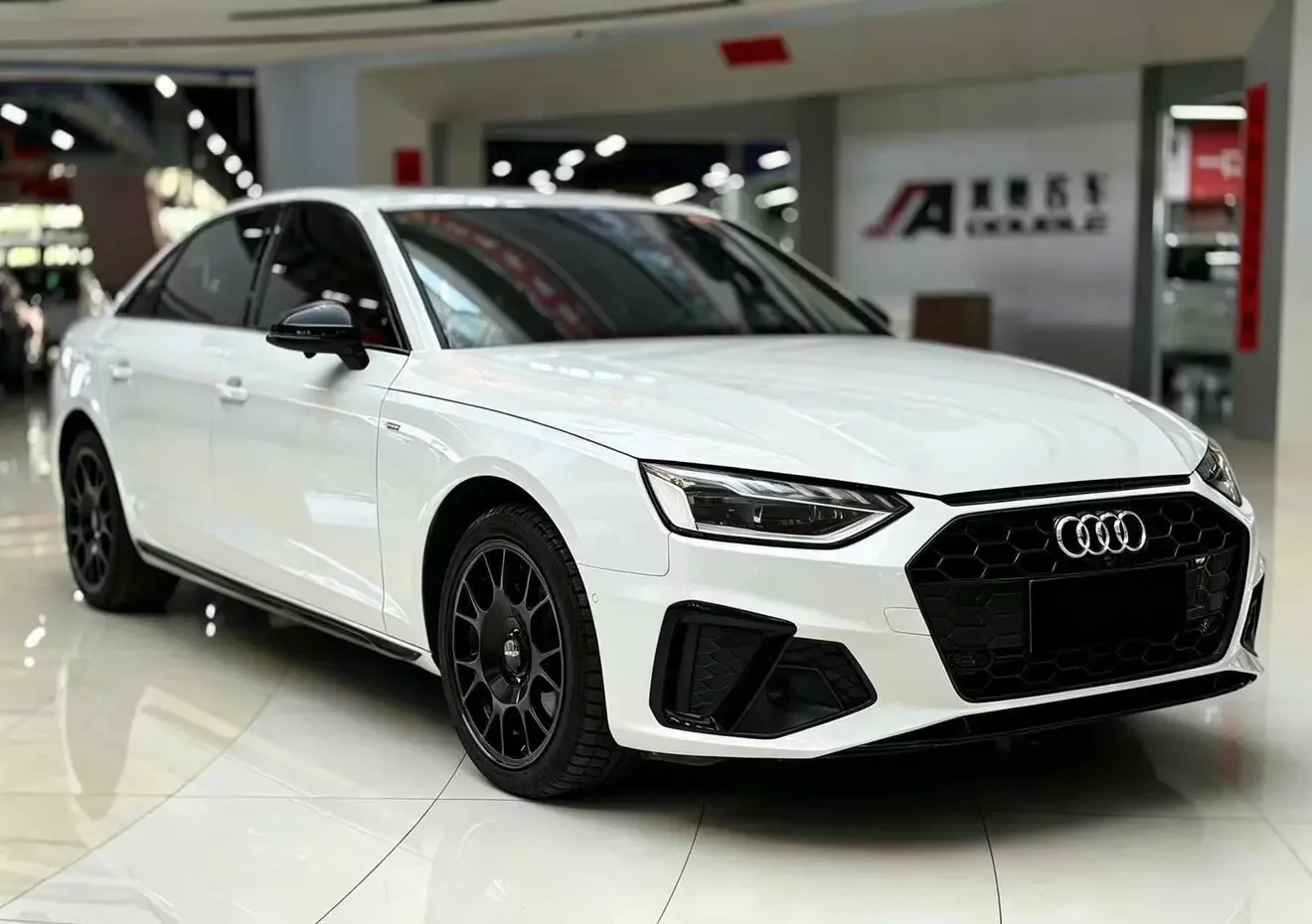 Audi A4L
