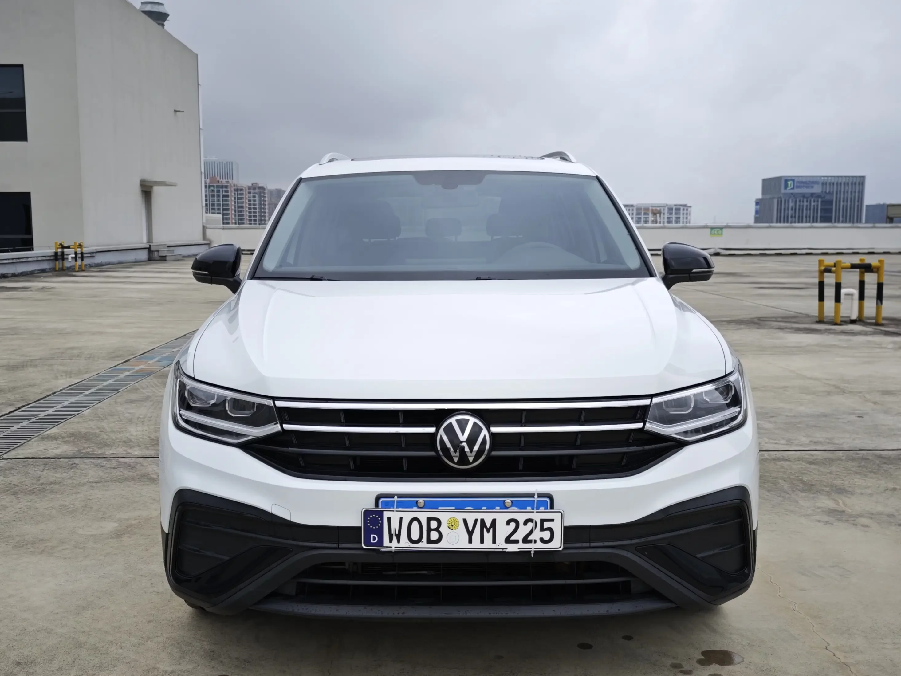 Volkswagen Tiguan L