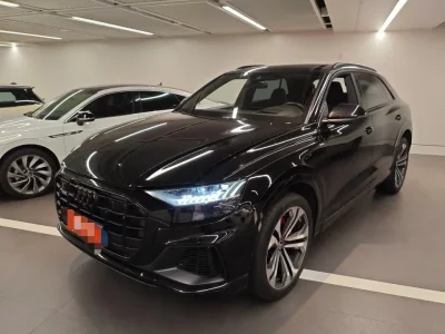 Audi Q8, 2023 — купить с доставкой из Китая
