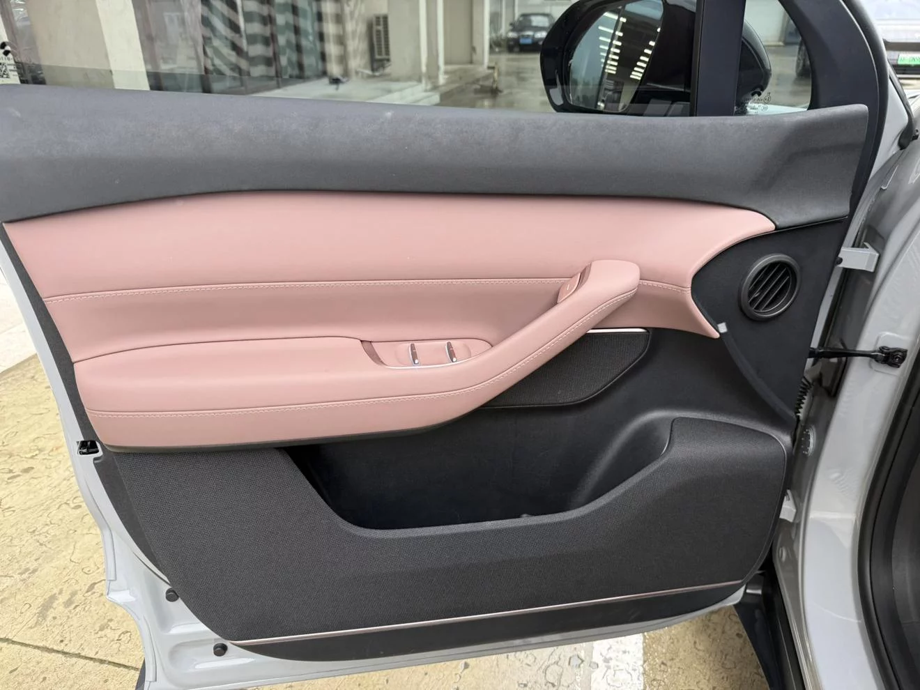 NIO EC6