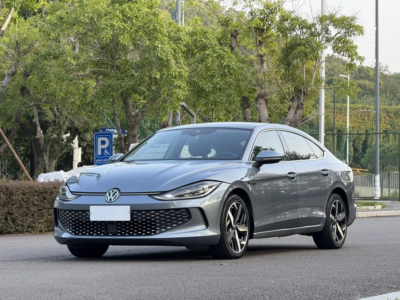 VOLKSWAGEN LAMANDO
