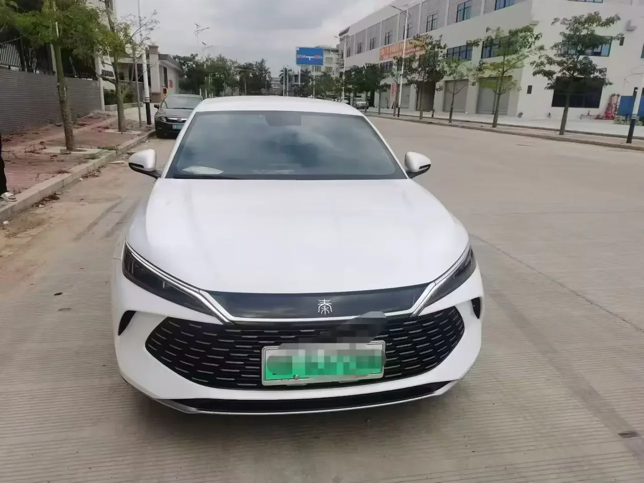 BYD Qin L DM