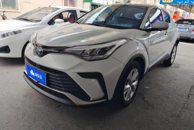Toyota C-HR Hybrid, 2022 — купить с доставкой из Китая
