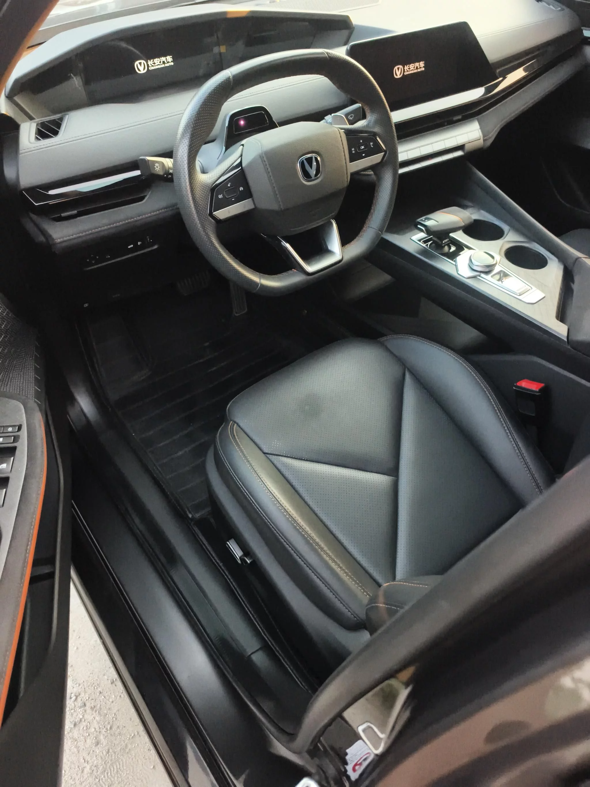 Changan UNI-V