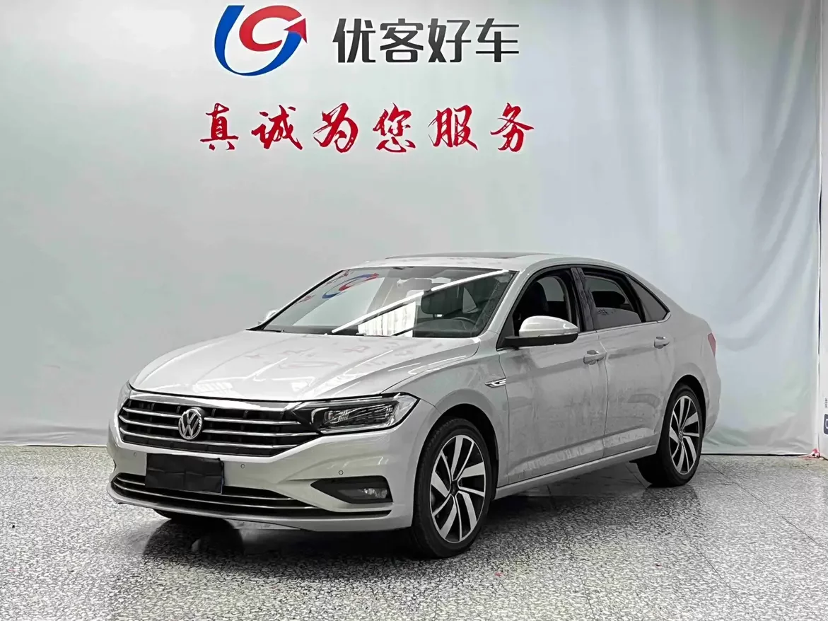 Volkswagen Sagitar