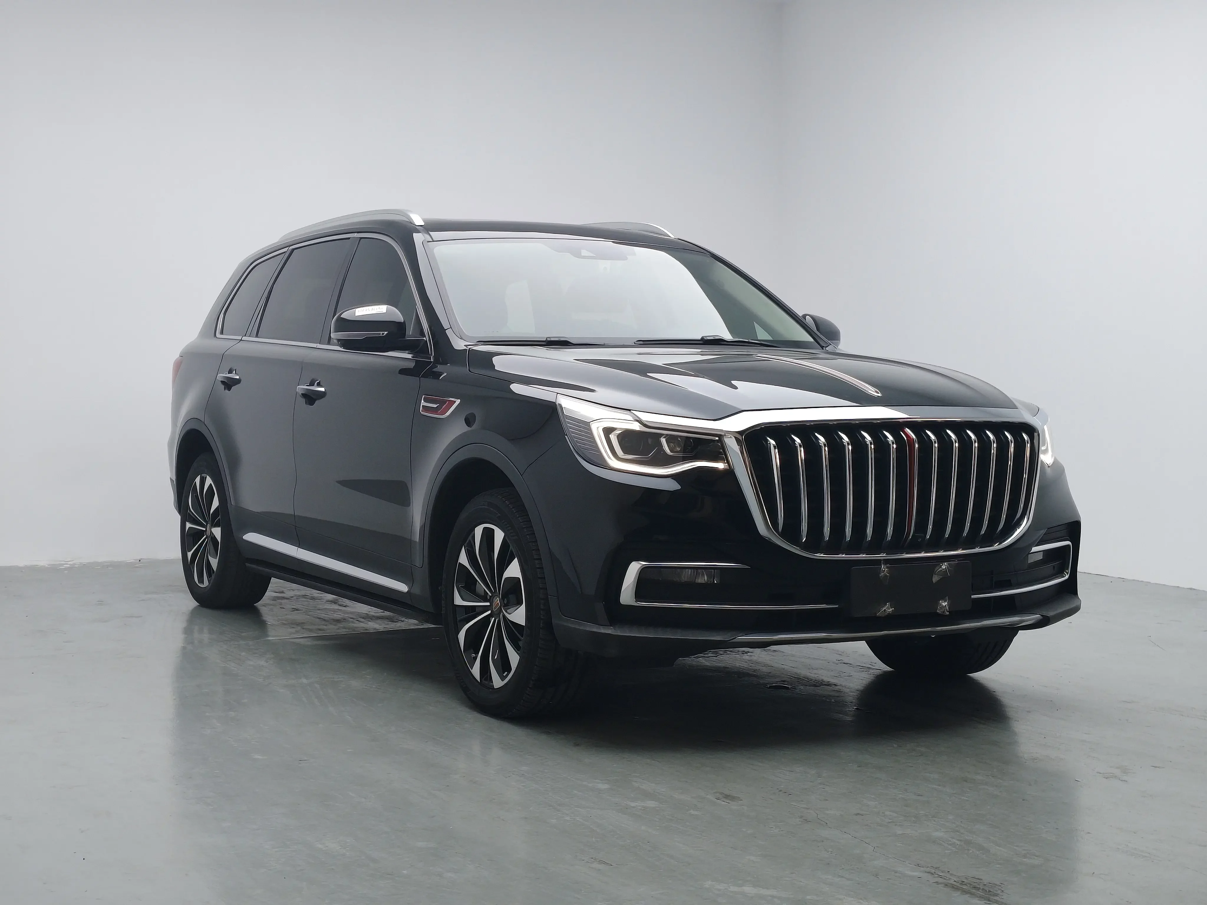 Hongqi HS7