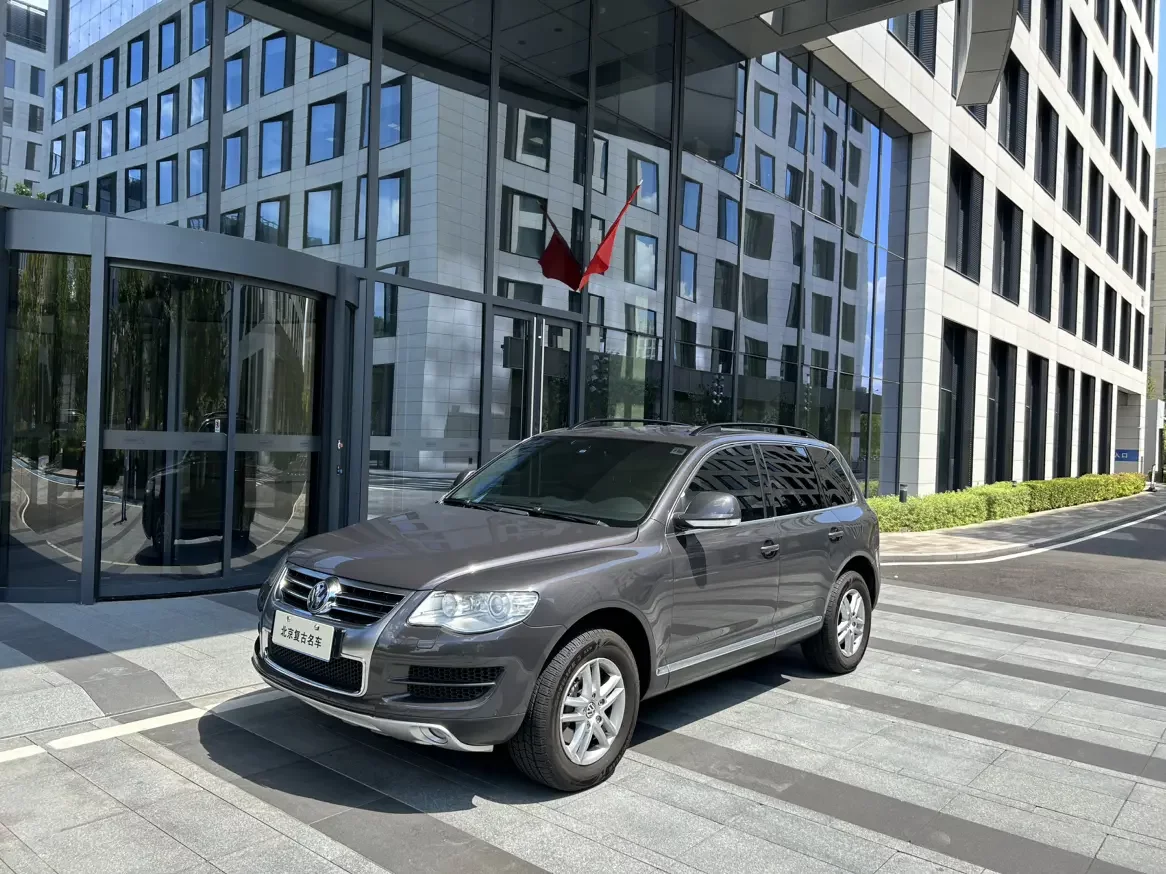 Volkswagen Touareg  из Китая