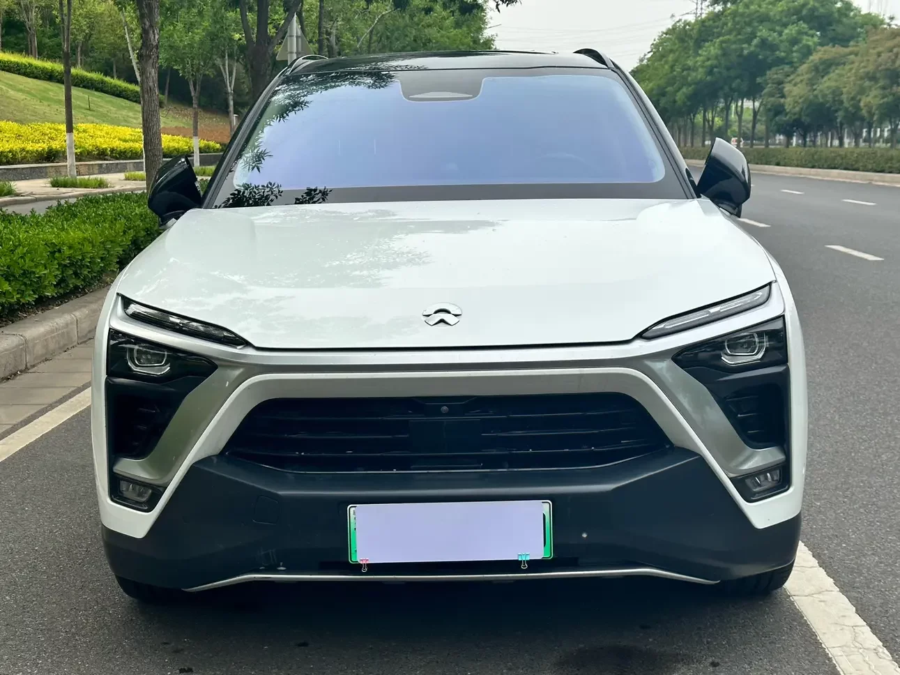 NIO ES8  из Китая