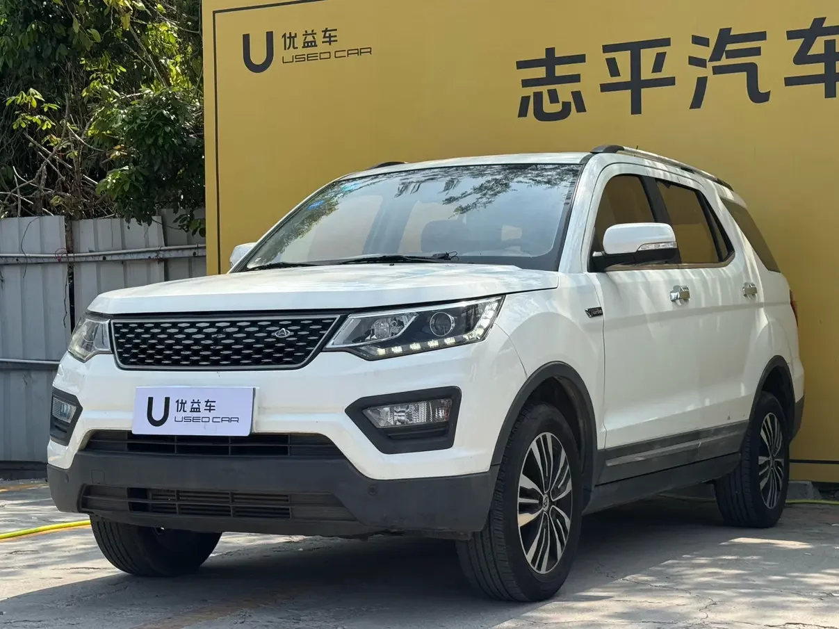Oshan Changan Auchan CX70
