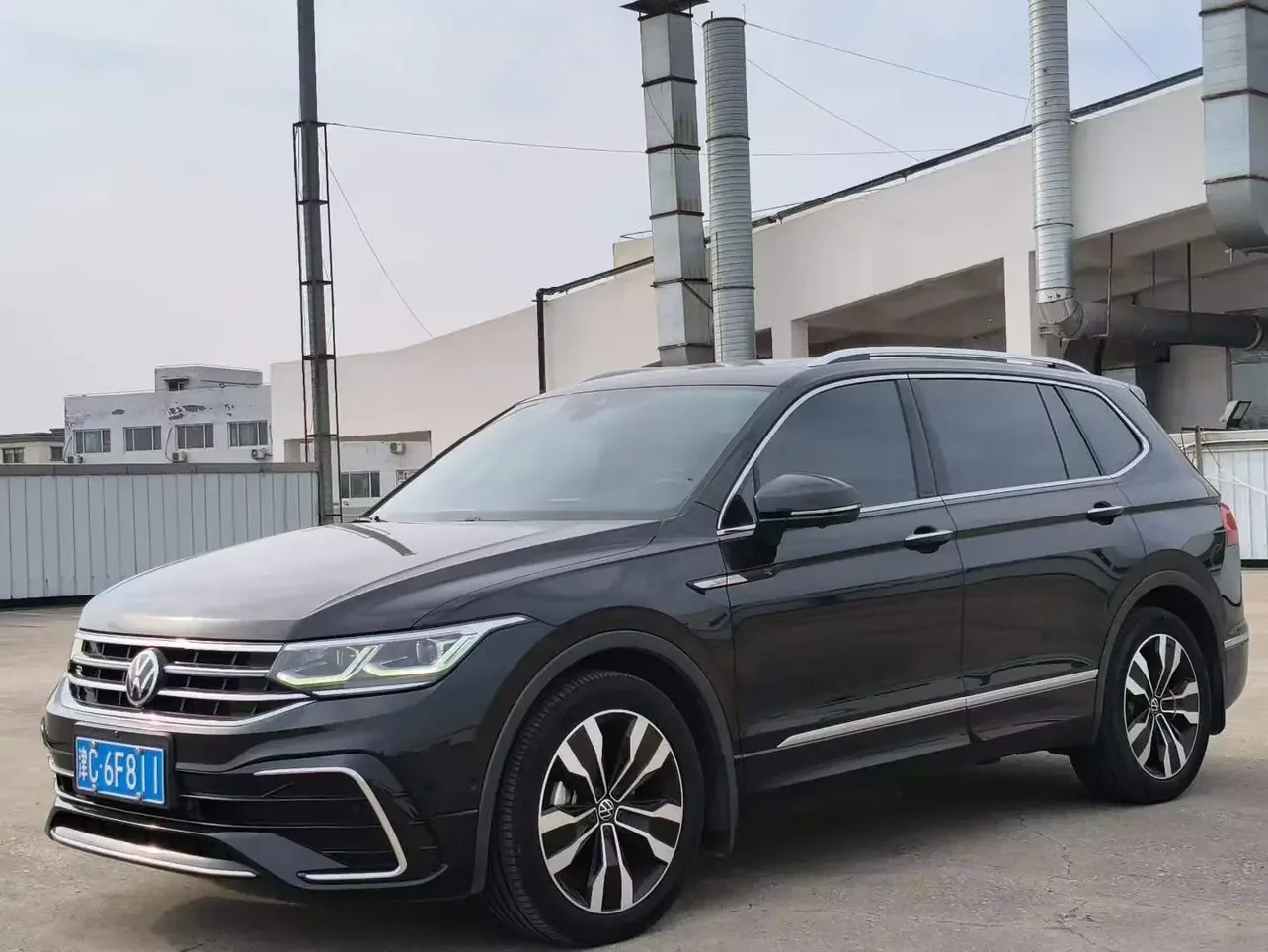 Volkswagen Tiguan L