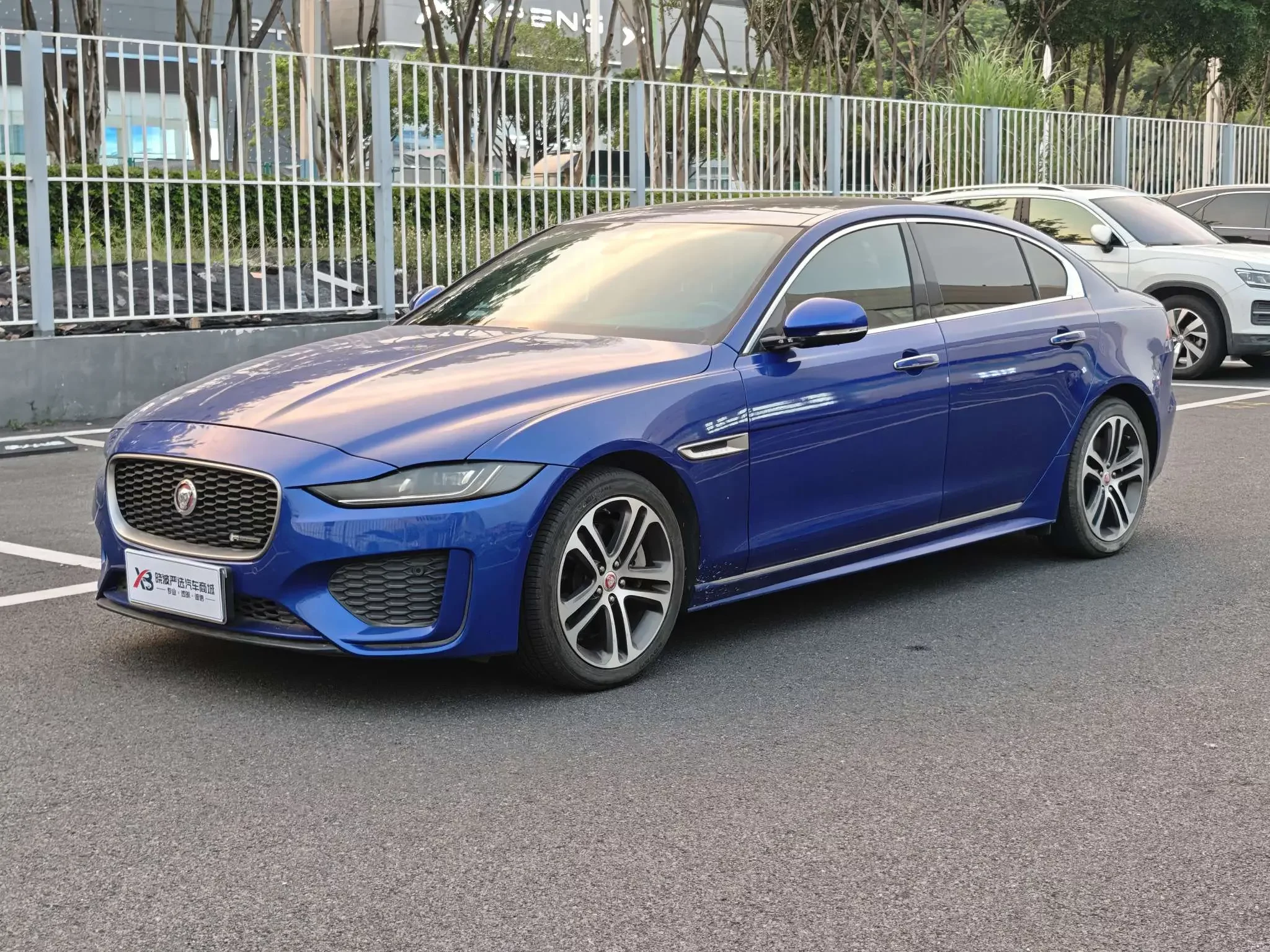 Jaguar XEL  из Китая