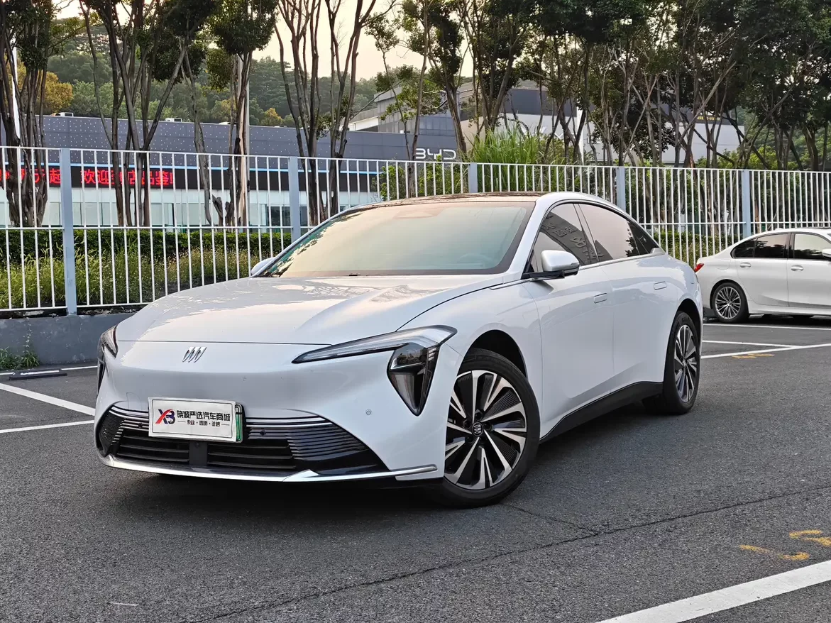 Buick L7  из Китая