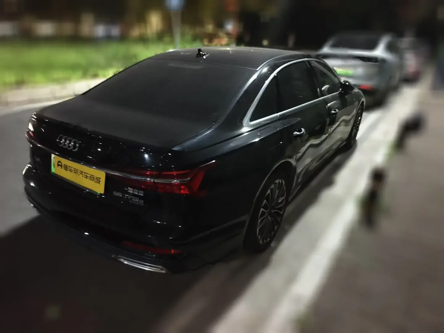 Audi A6L PHEV  из Китая