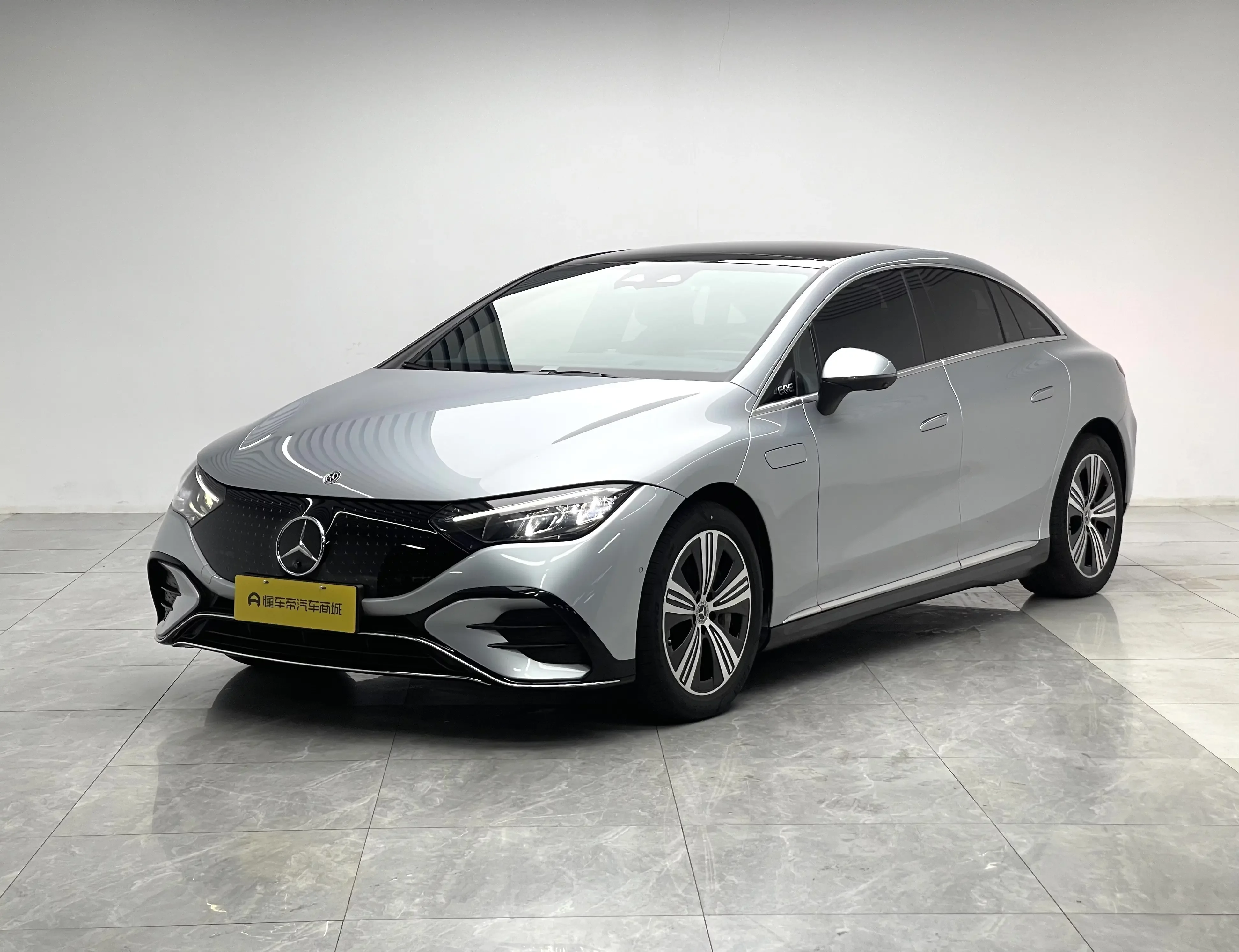 Mercedes-Benz EQE