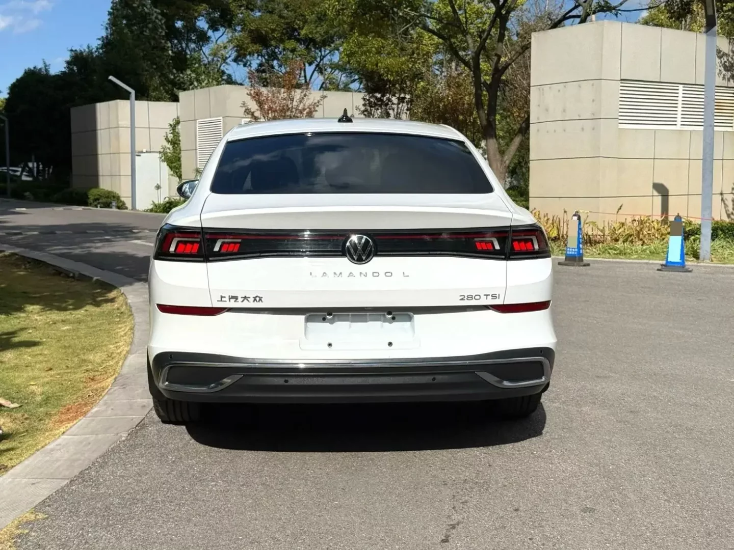 Volkswagen Lamando