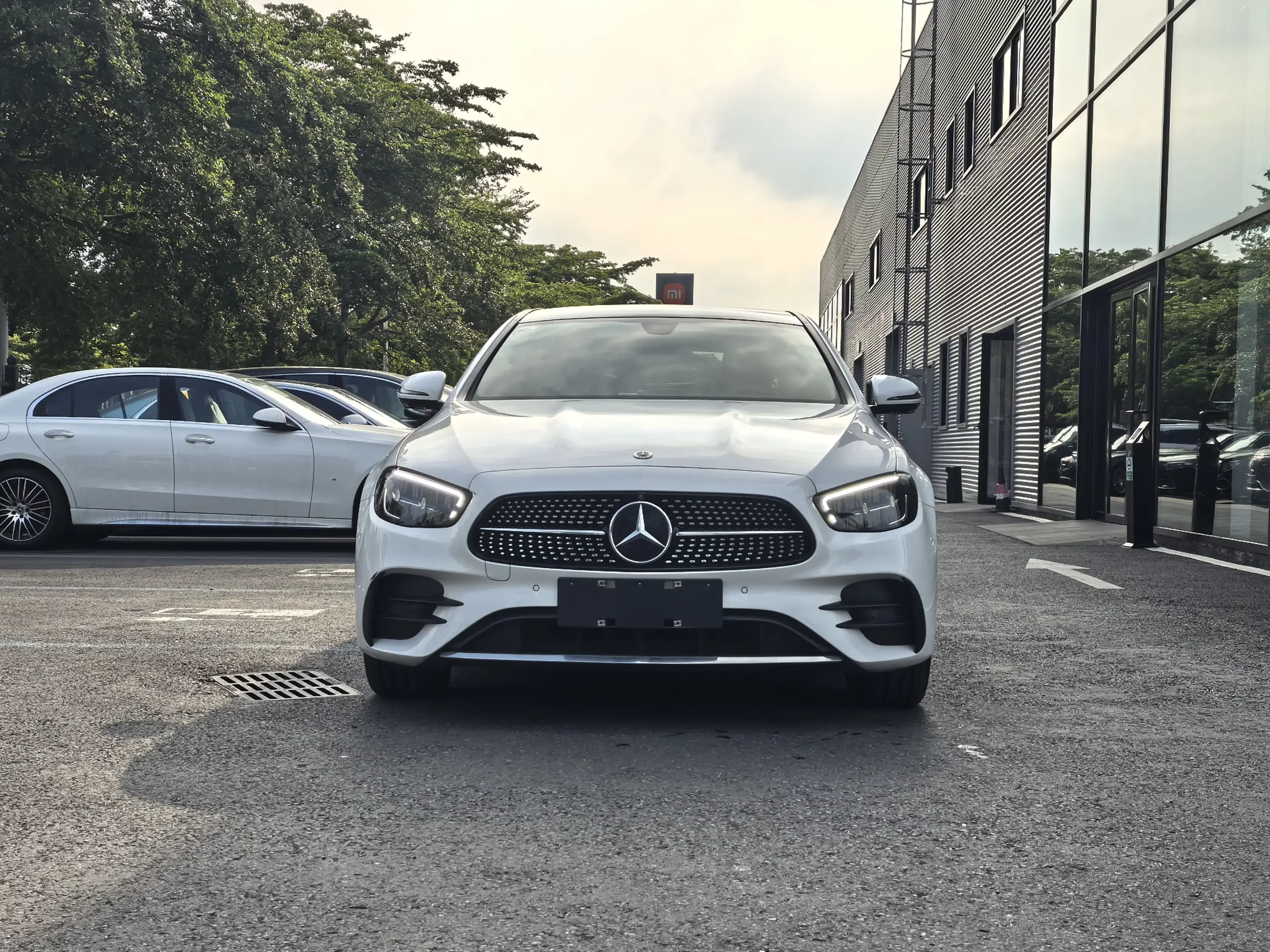 Mercedes-Benz E-Class PHEV