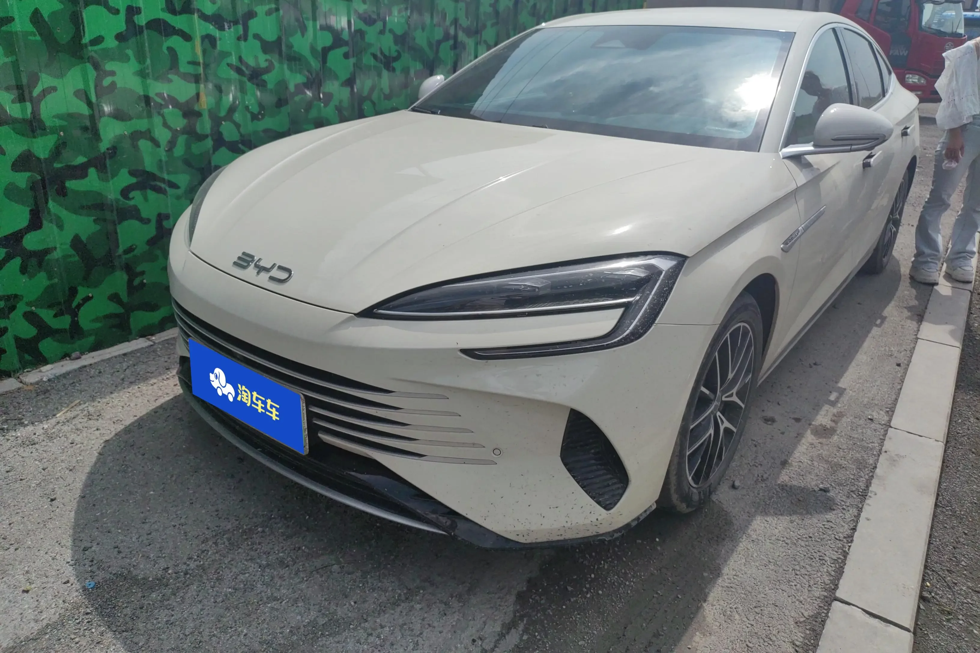 BYD Seal 07DM