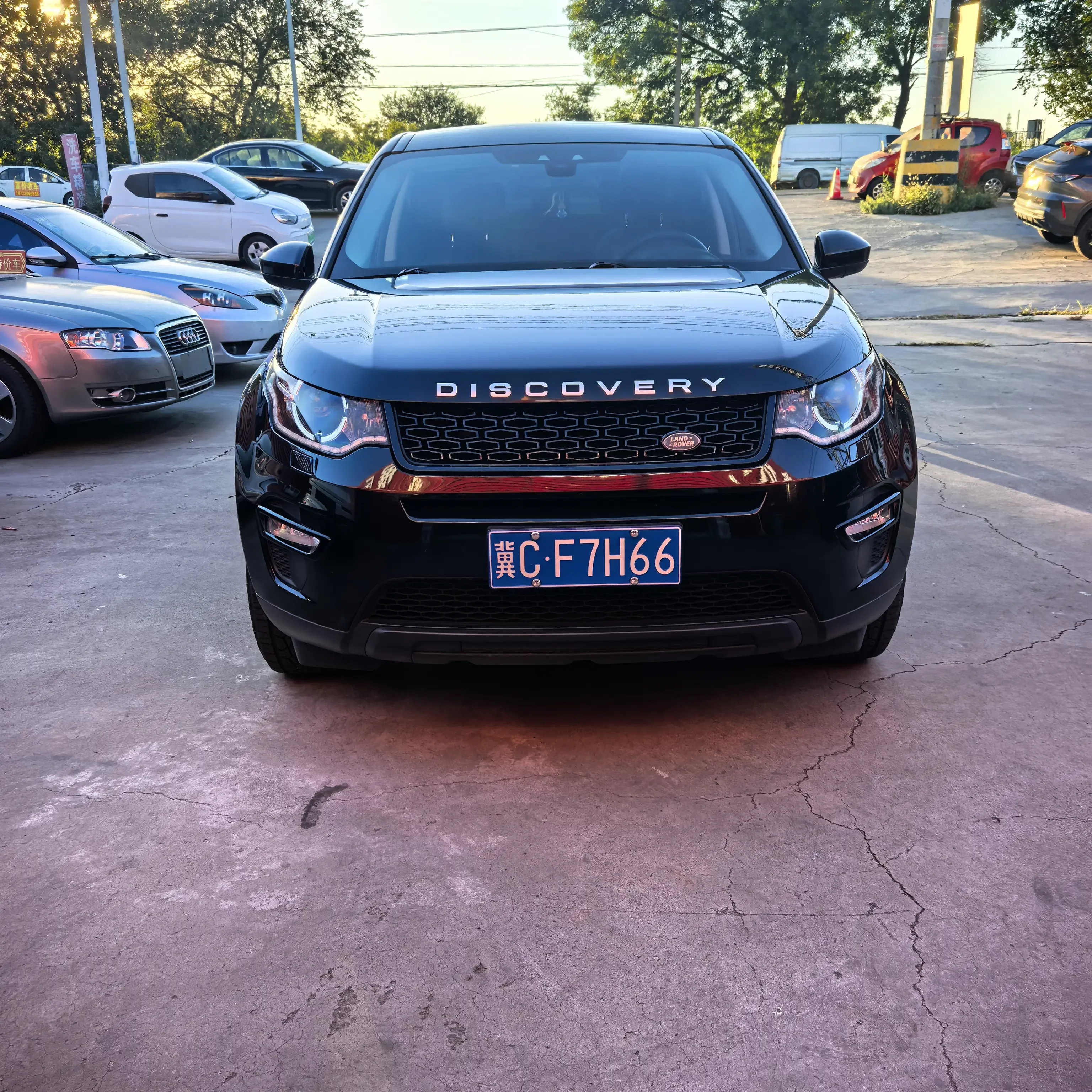 Land Rover Discover the magic  из Китая