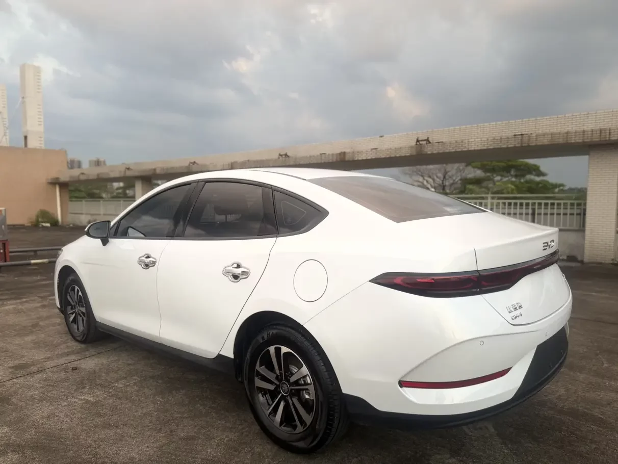 BYD Qin PLUS DM