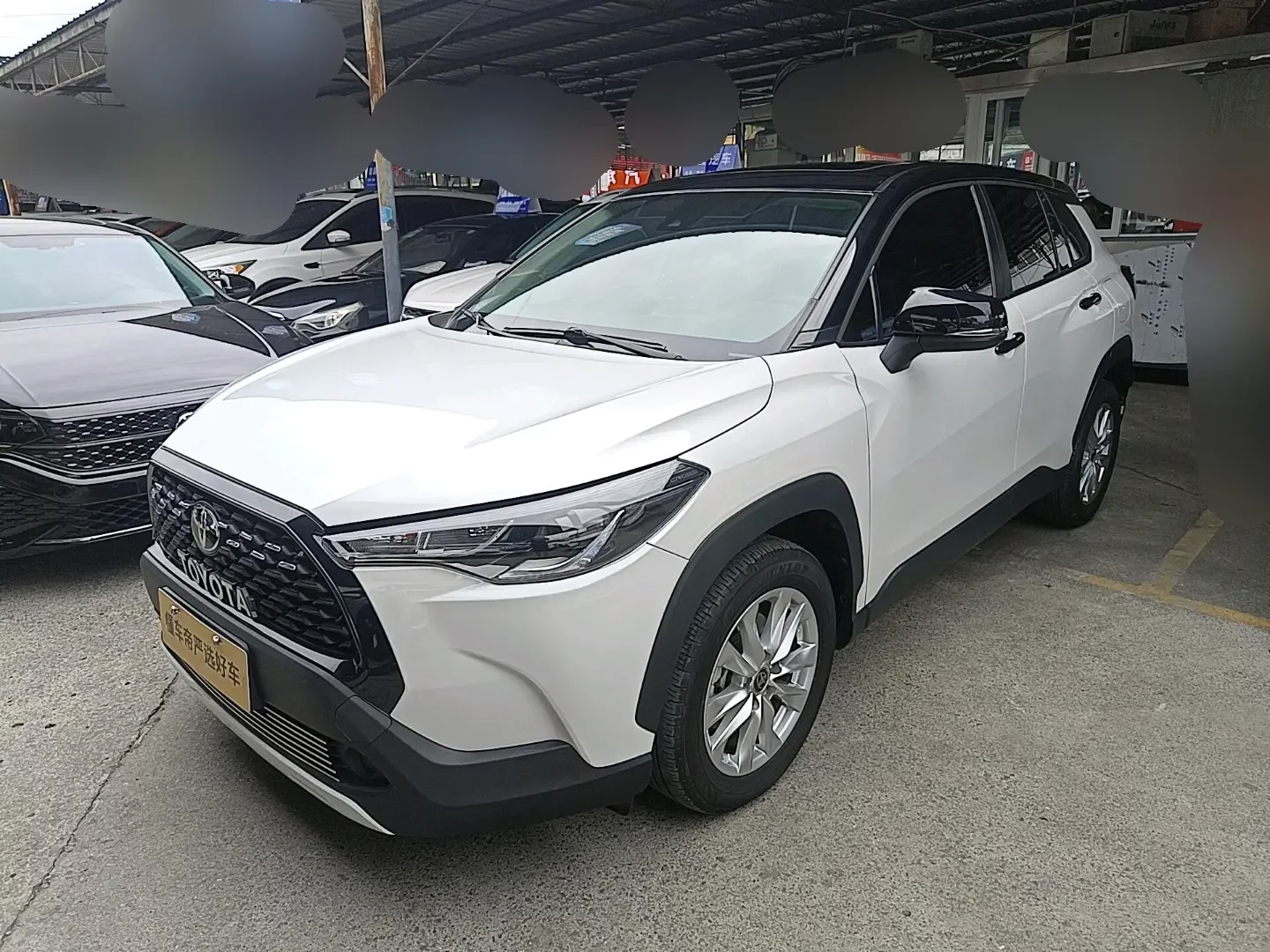 TOYOTA COROLLA CROSS