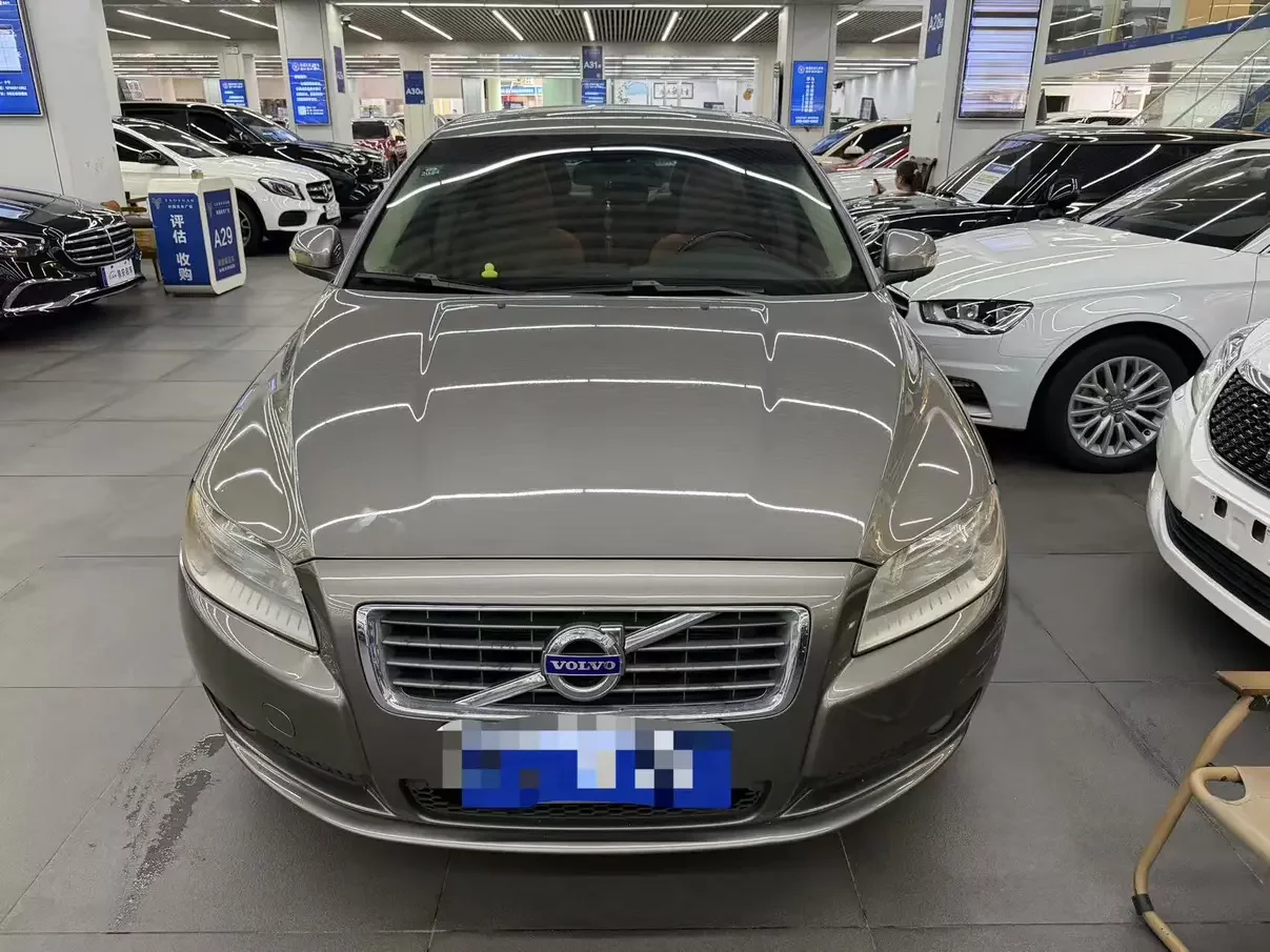 Volvo S80L  из Китая