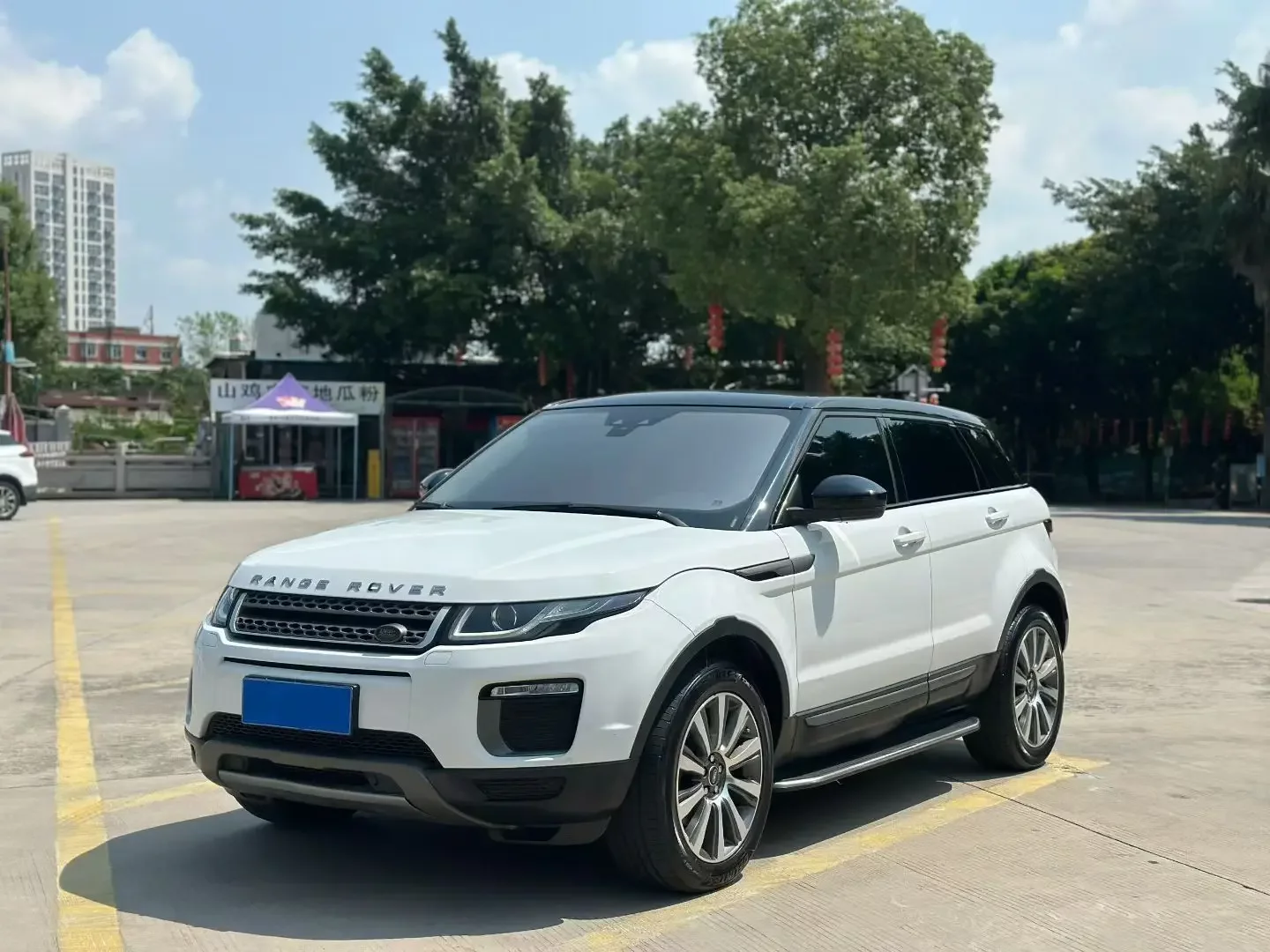 Land Rover Range Rover Evoque  из Китая