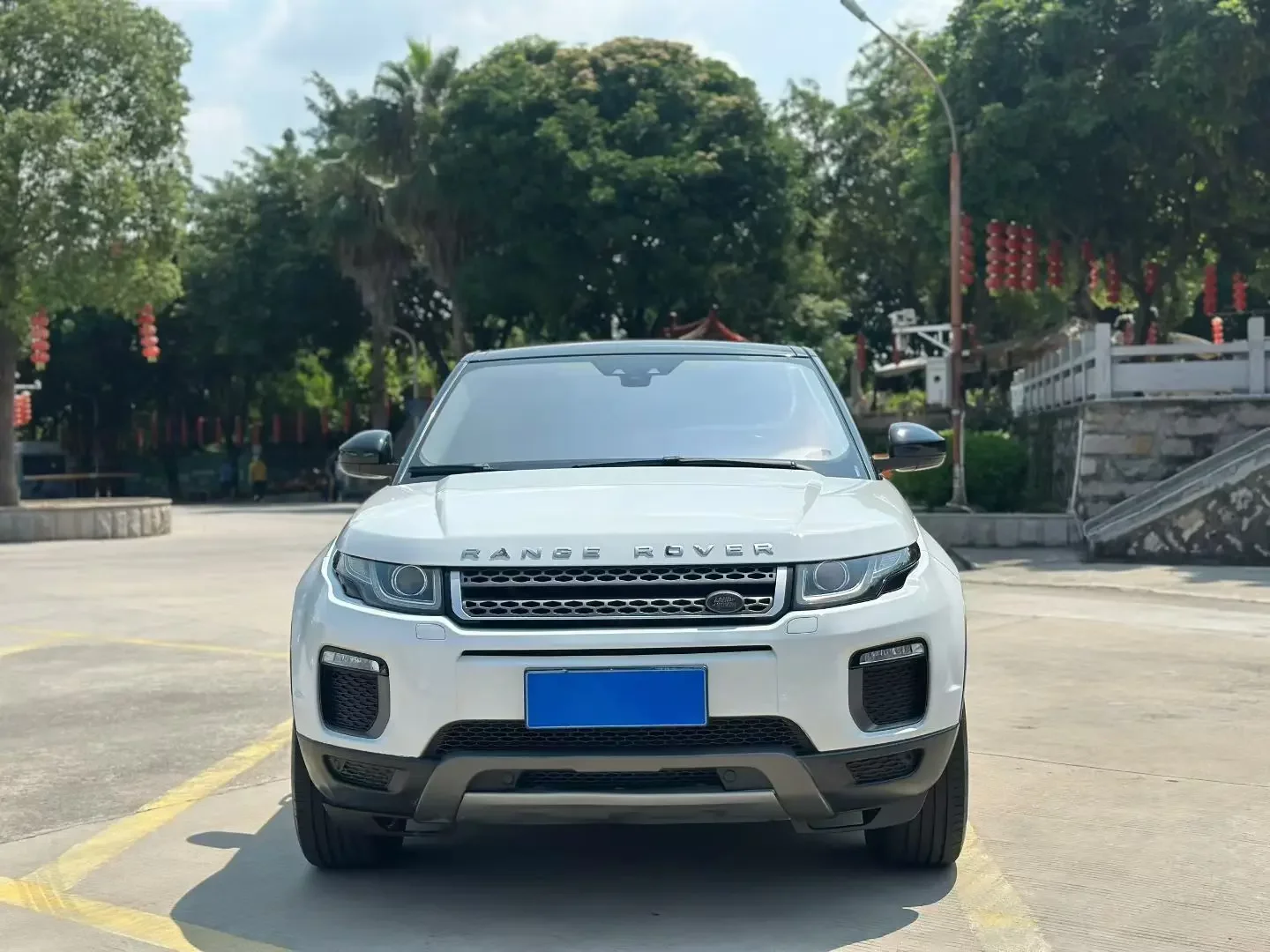Land Rover Range Rover Evoque  из Китая