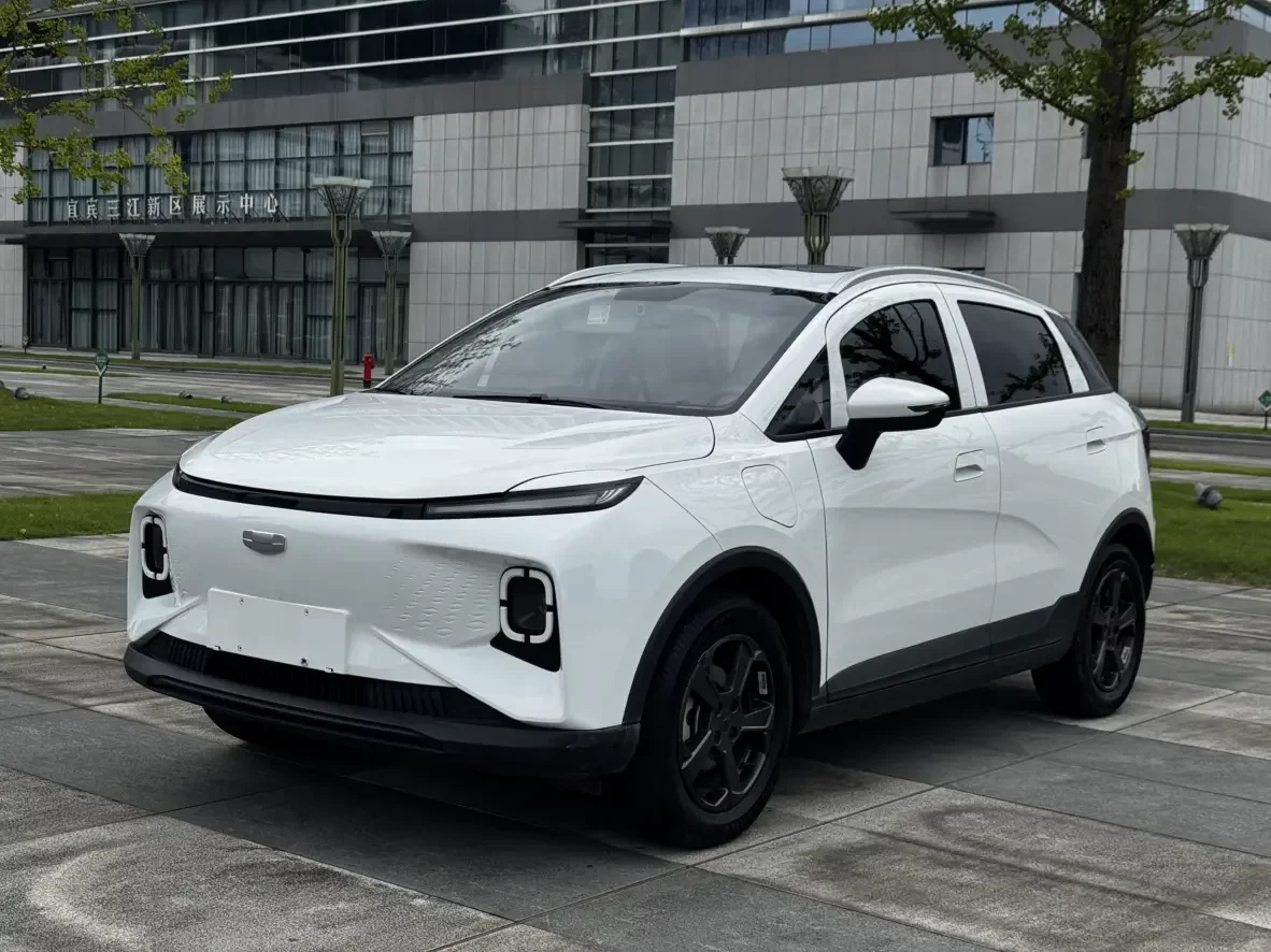 Geely Geometry E Firefly