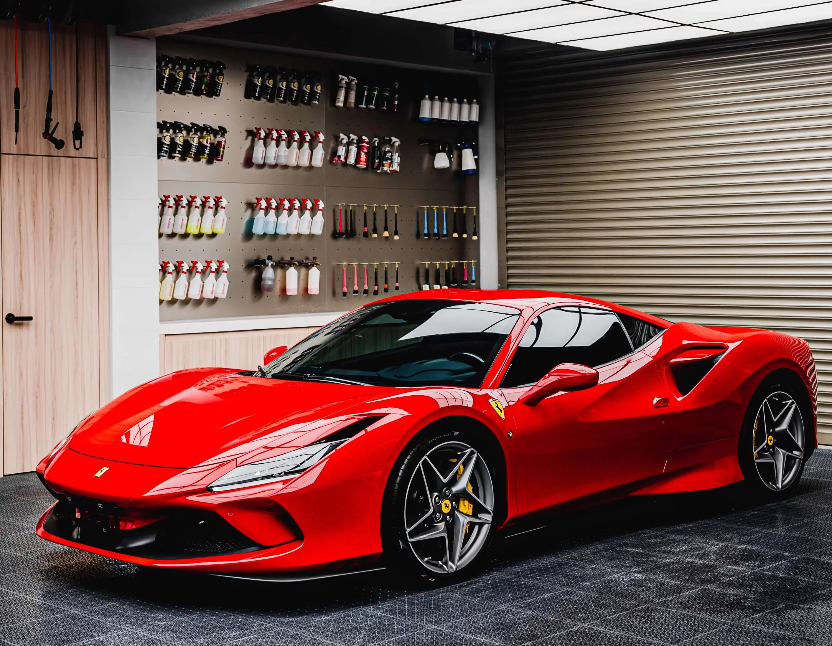 Ferrari F8  из Китая