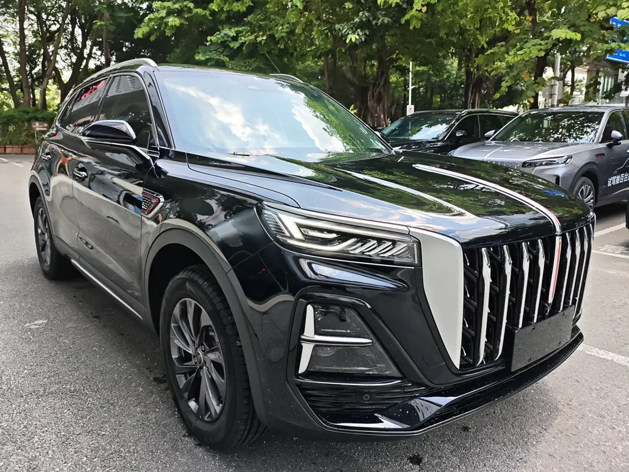Hongqi HS5
