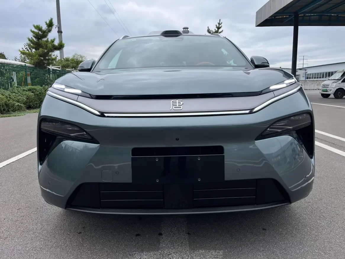 BYD Tang L DM