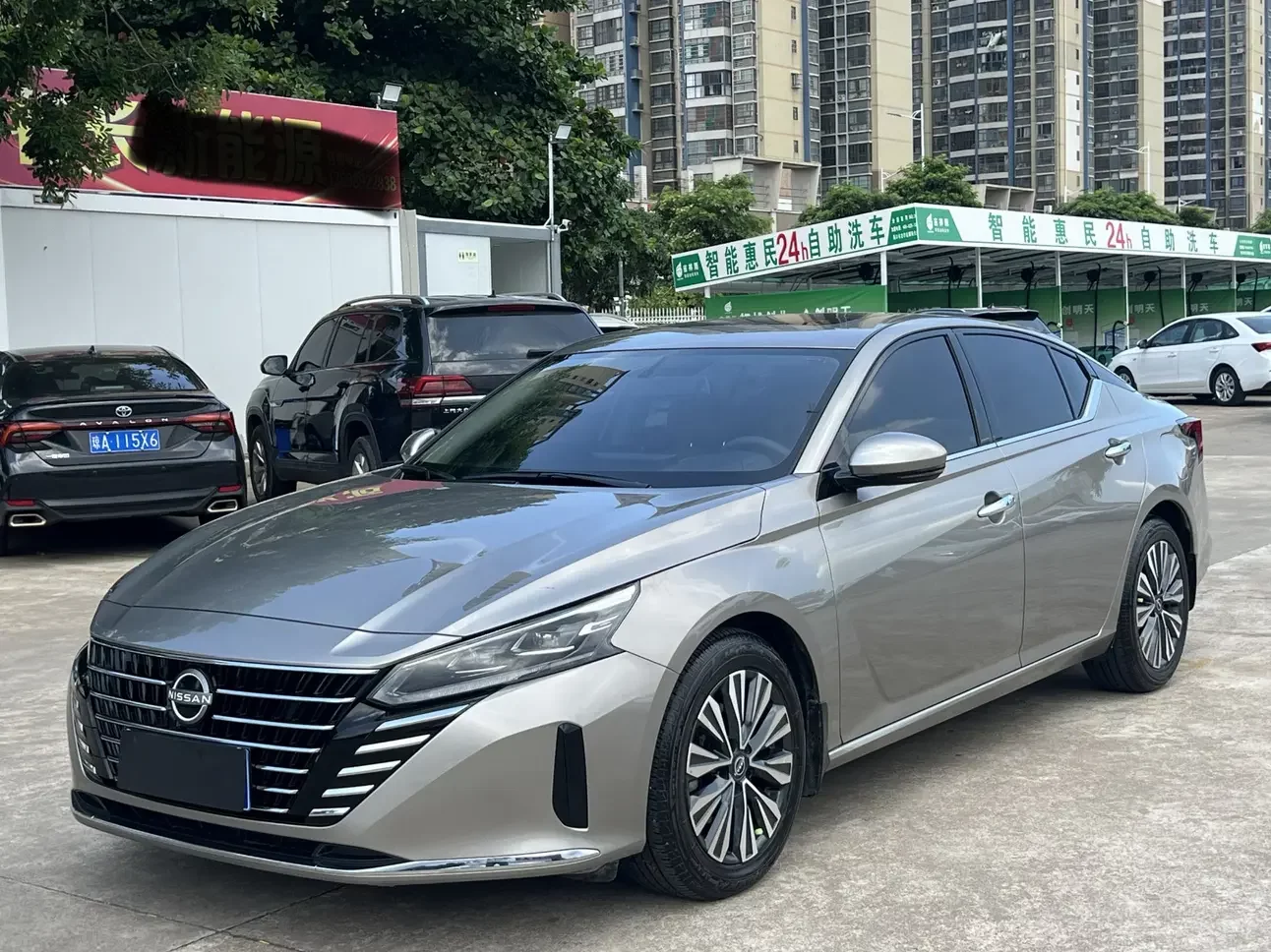 Nissan Altima