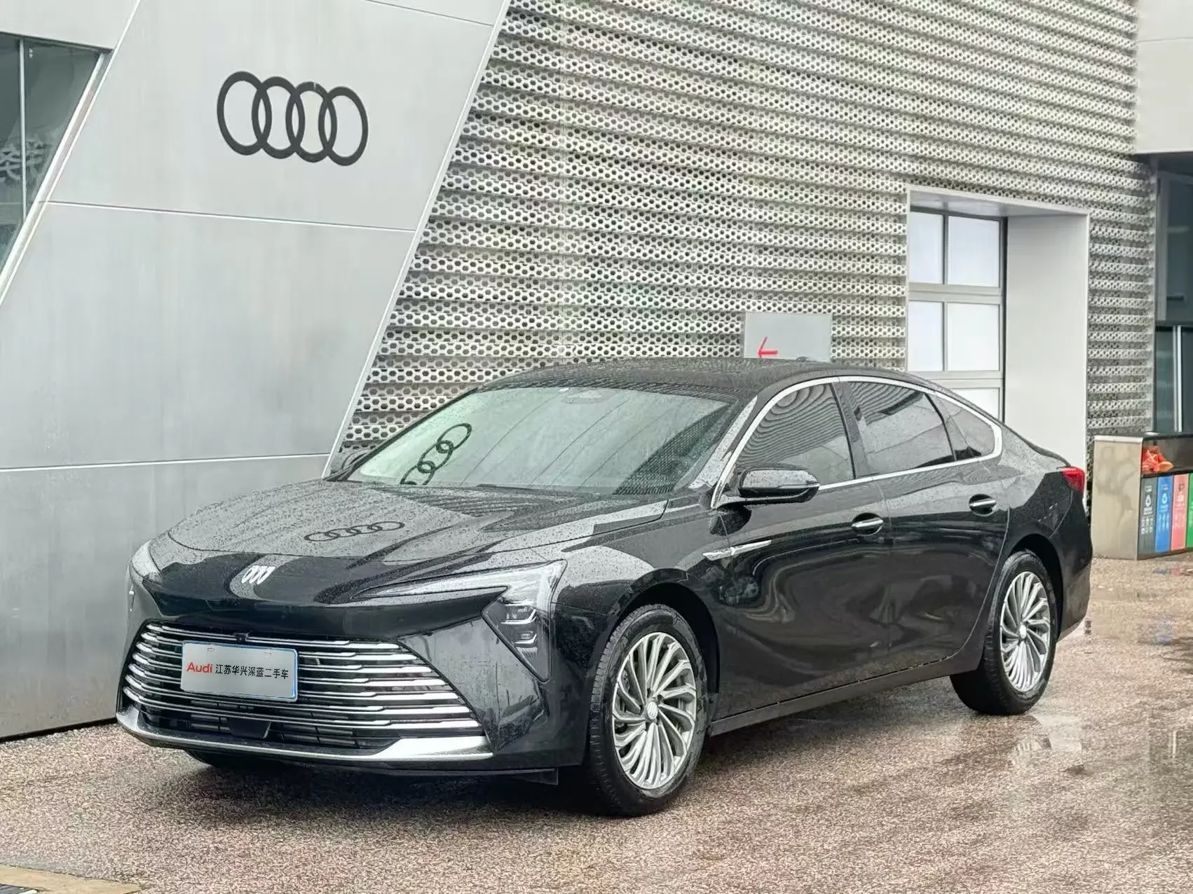 Buick LaCrosse  из Китая