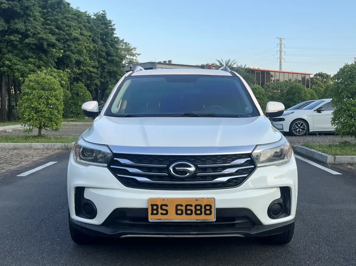 GAC Trumpchi GS4  из Китая