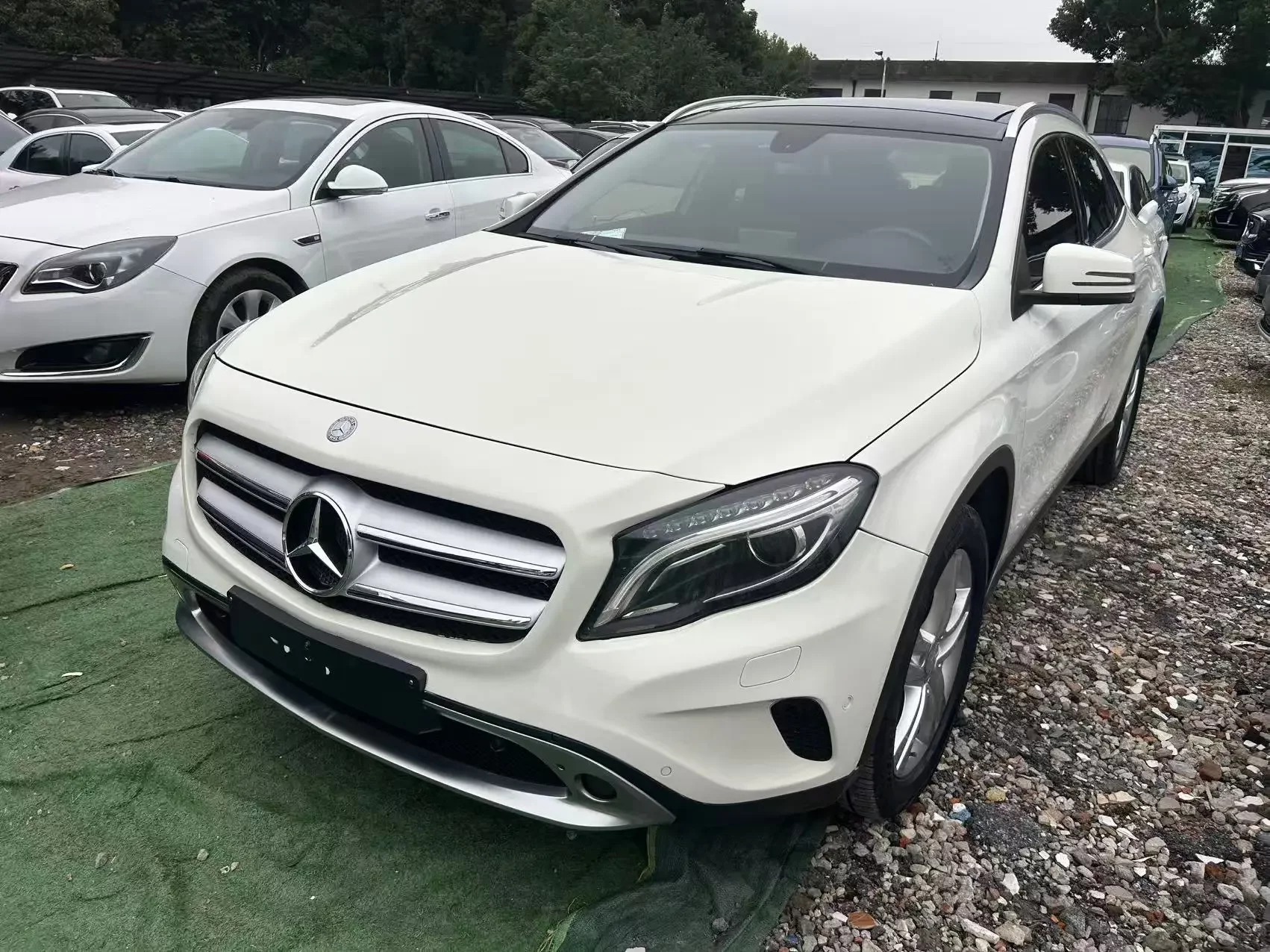 Mercedes-Benz GLA