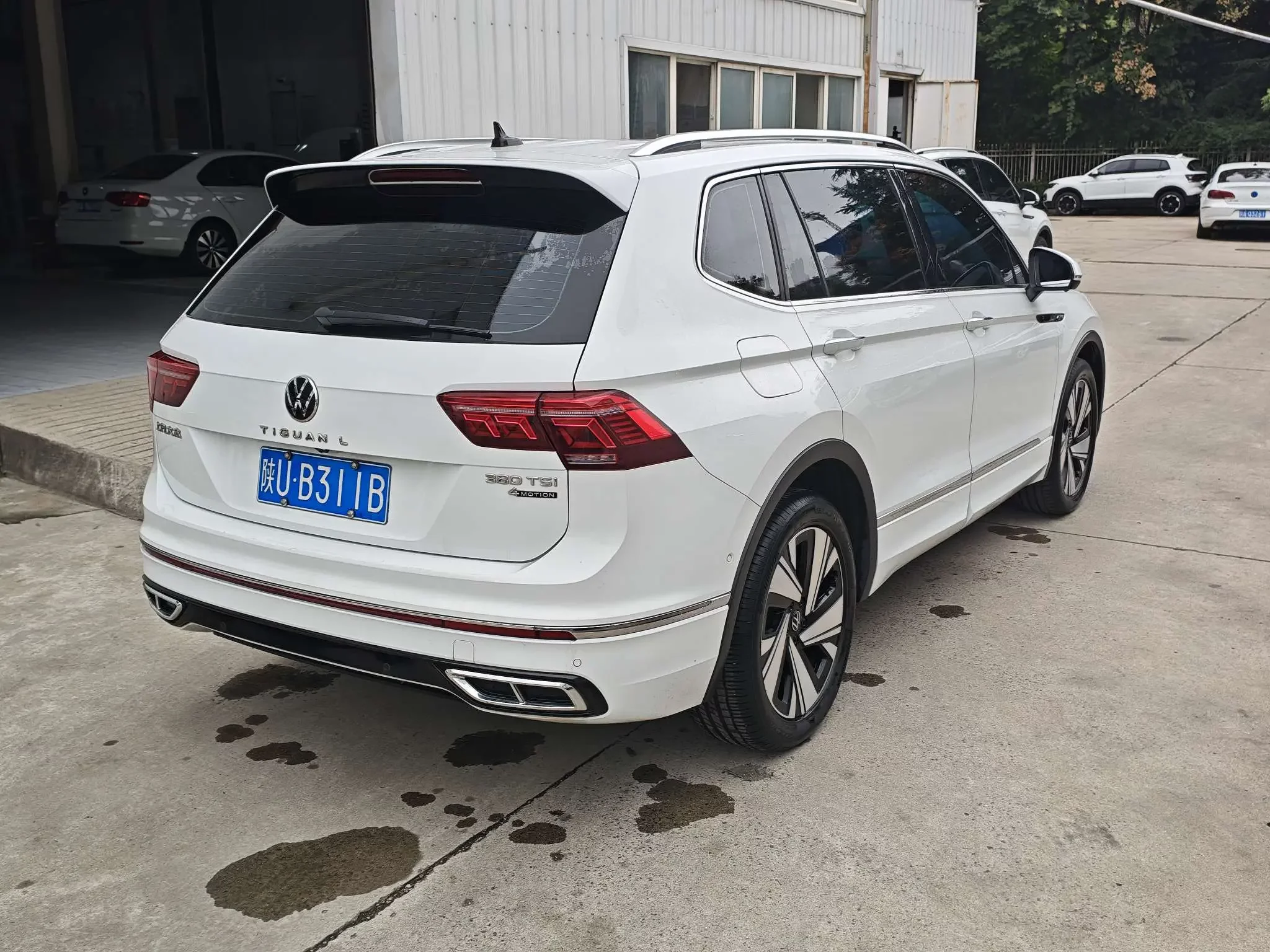 Volkswagen Tiguan L