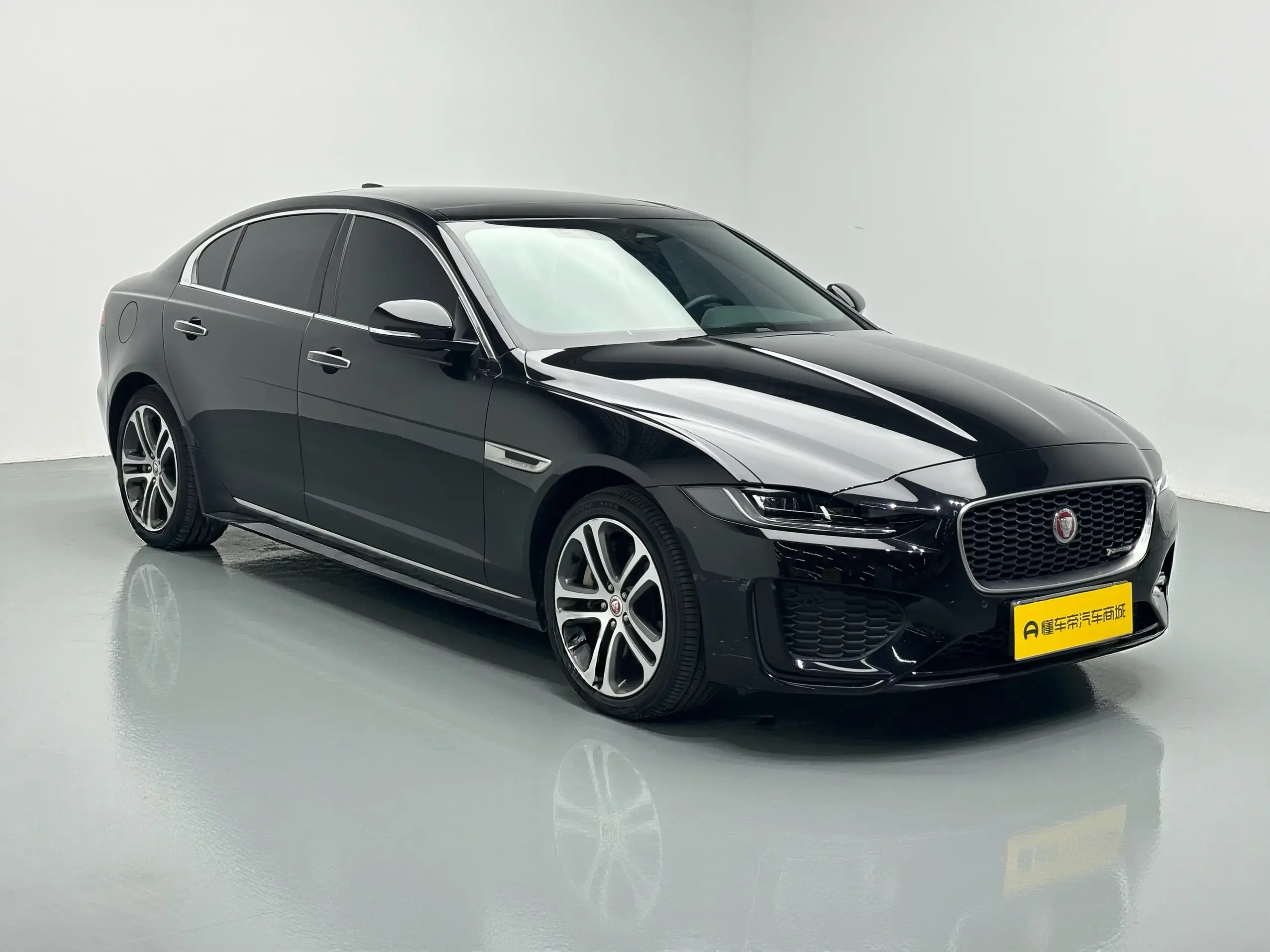 Jaguar XEL
