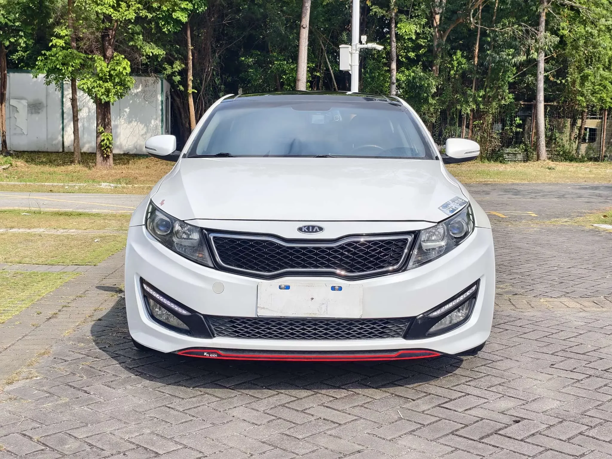 Kia K5  из Китая