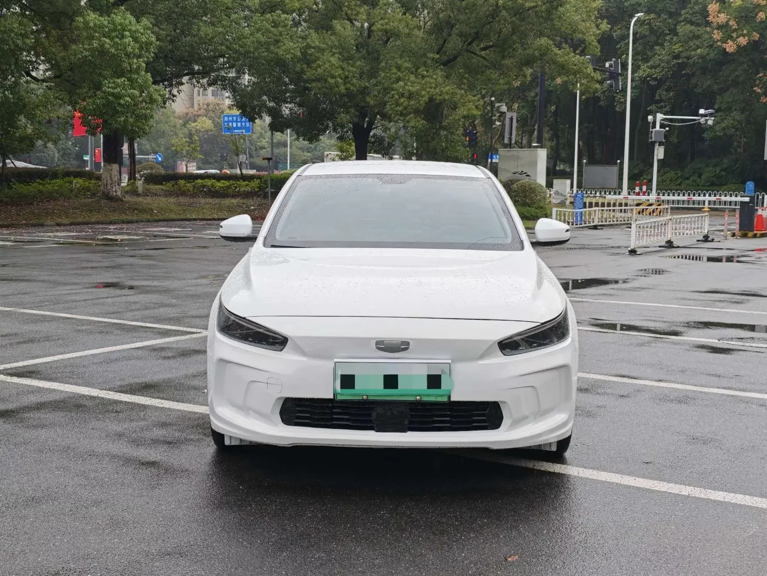 Geely Geometry A
