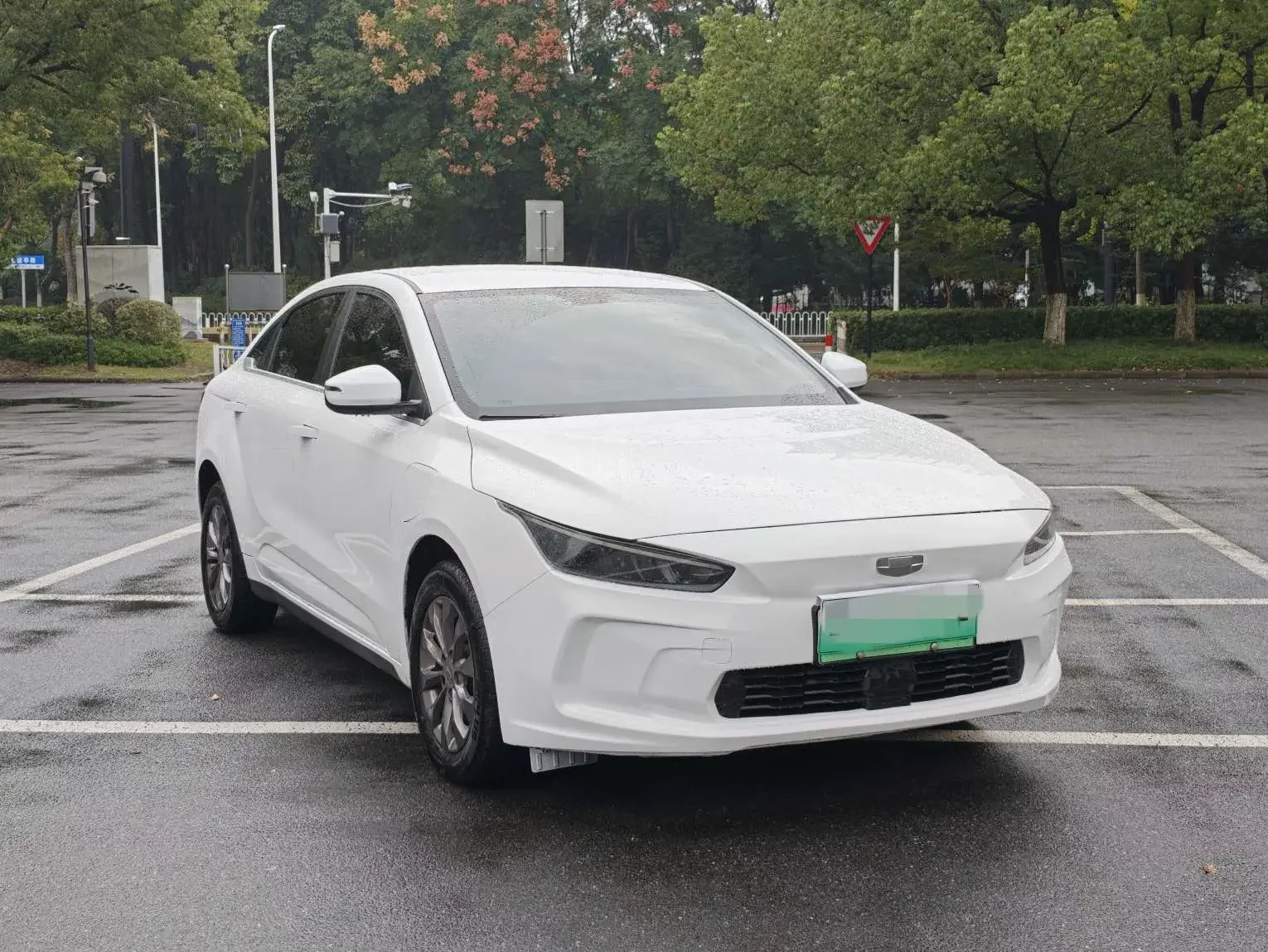 Geely Geometry A