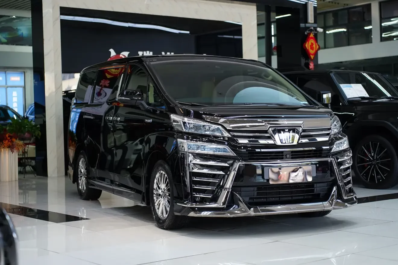 Toyota Crown Wellfire