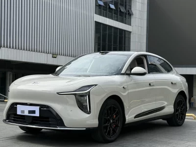 IM Motors Zhiji LS6, 2025 — купить с доставкой из Китая